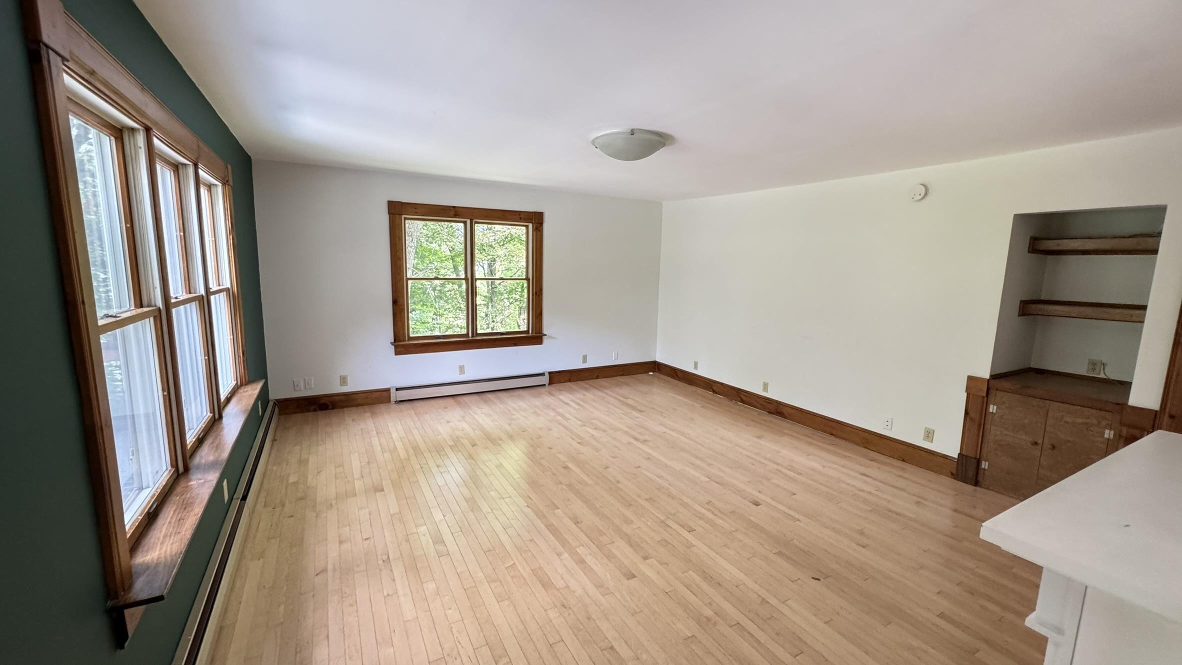 6 Crescent Street Property Photo 2
