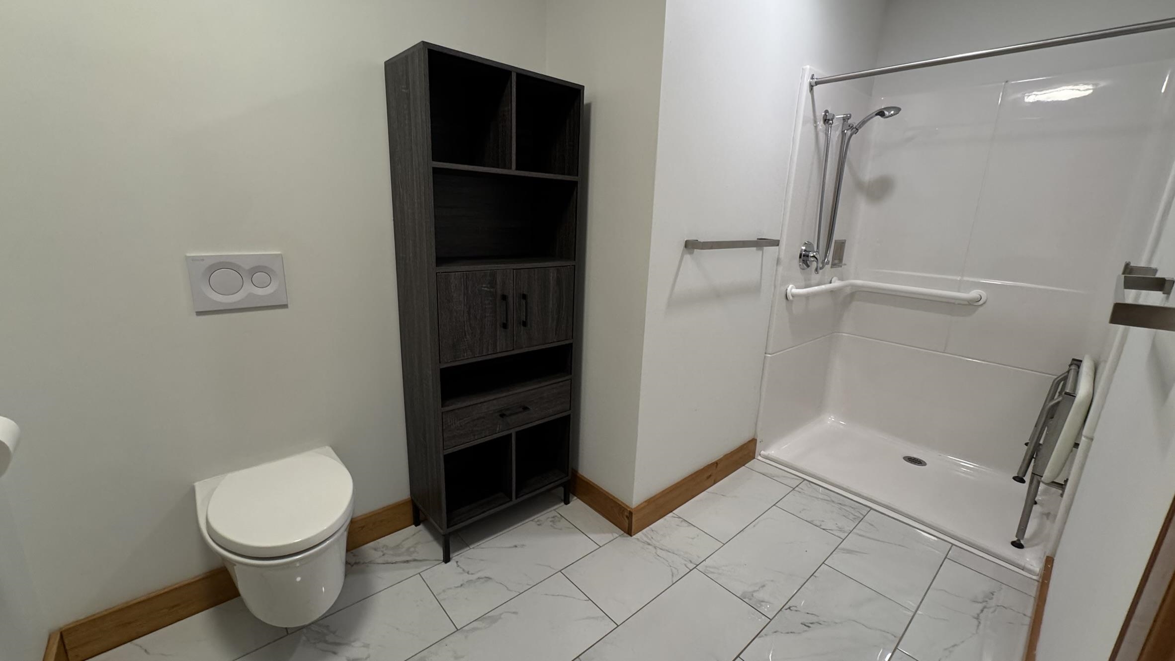 6 Crescent Street Property Photo 6