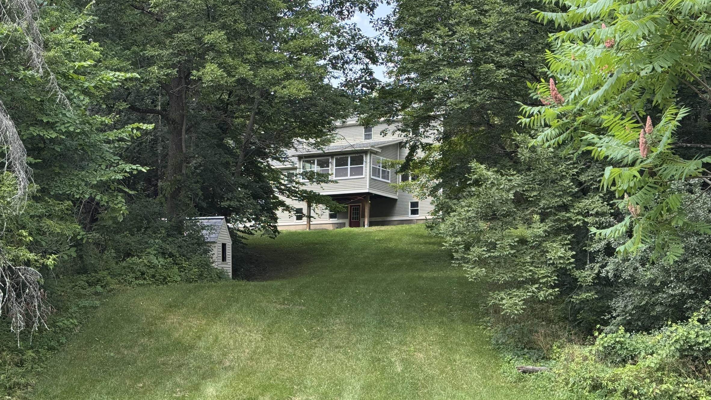 6 Crescent Street Property Photo 27
