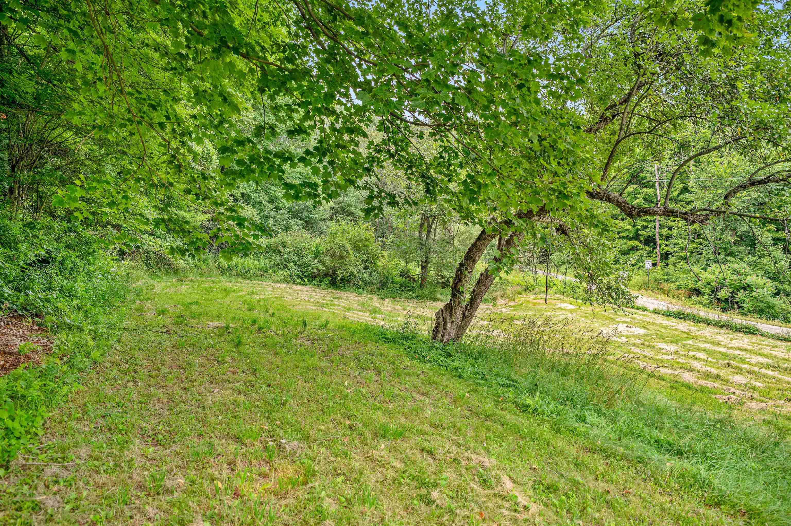 285 Chandler Road Property Photo 2