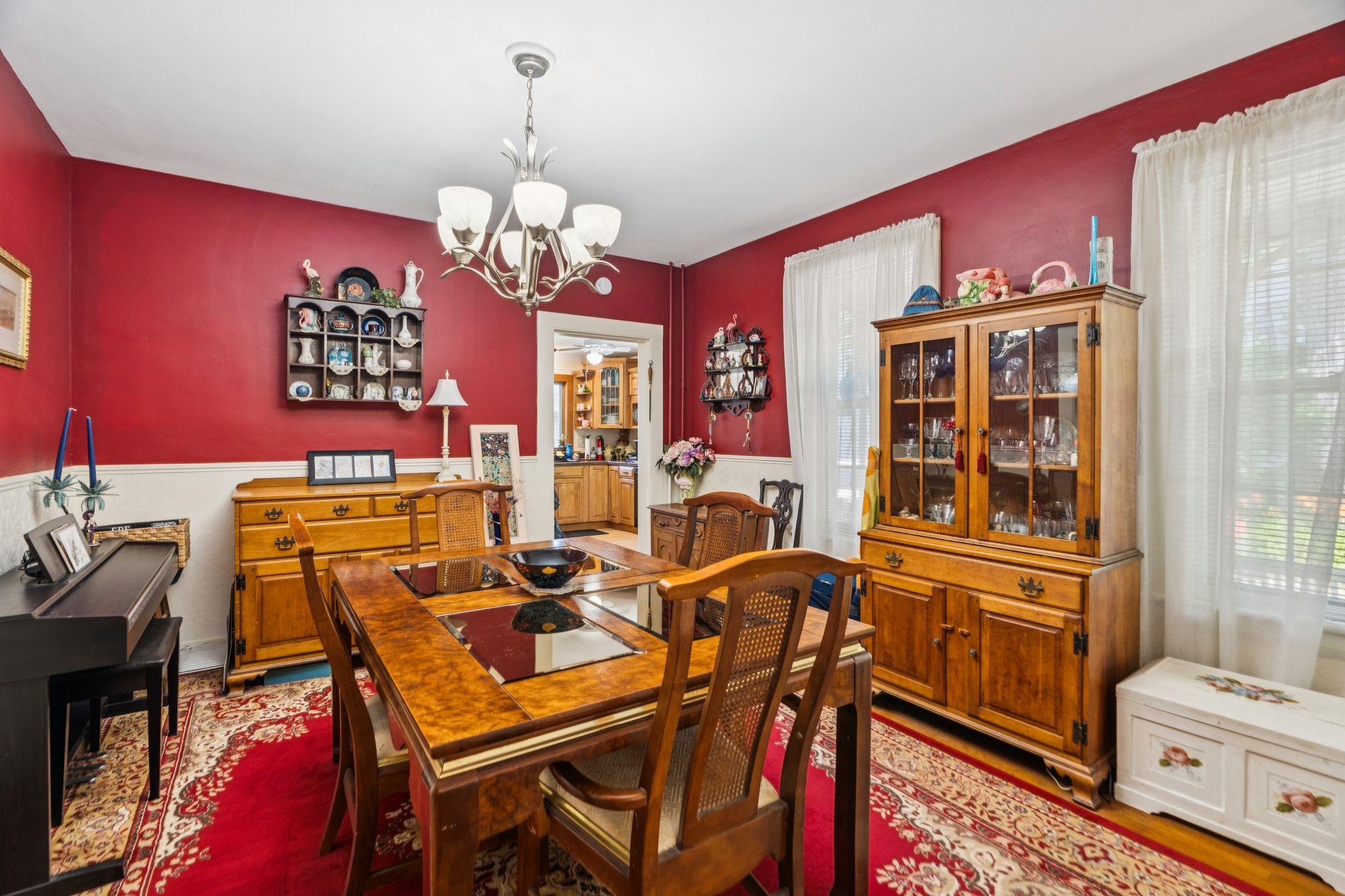 6 Pine Street Property Photo 12