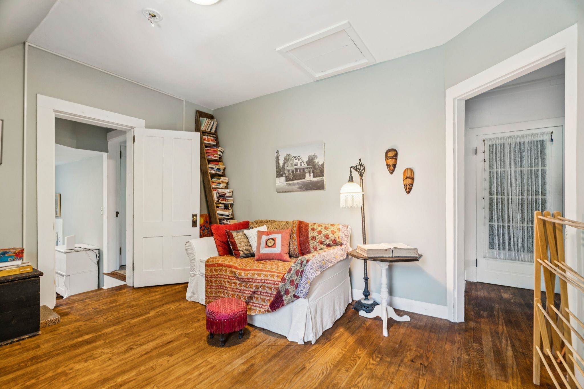 6 Pine Street Property Photo 26