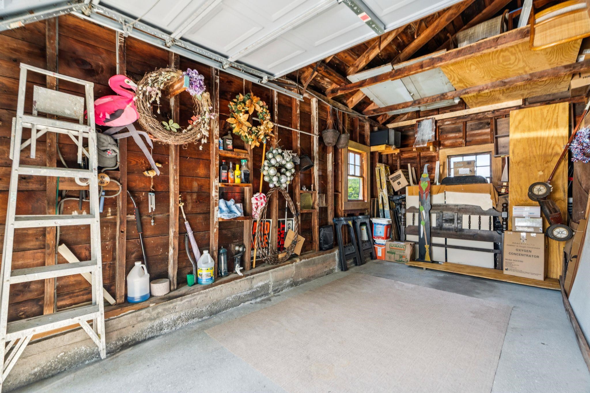 6 Pine Street Property Photo 31
