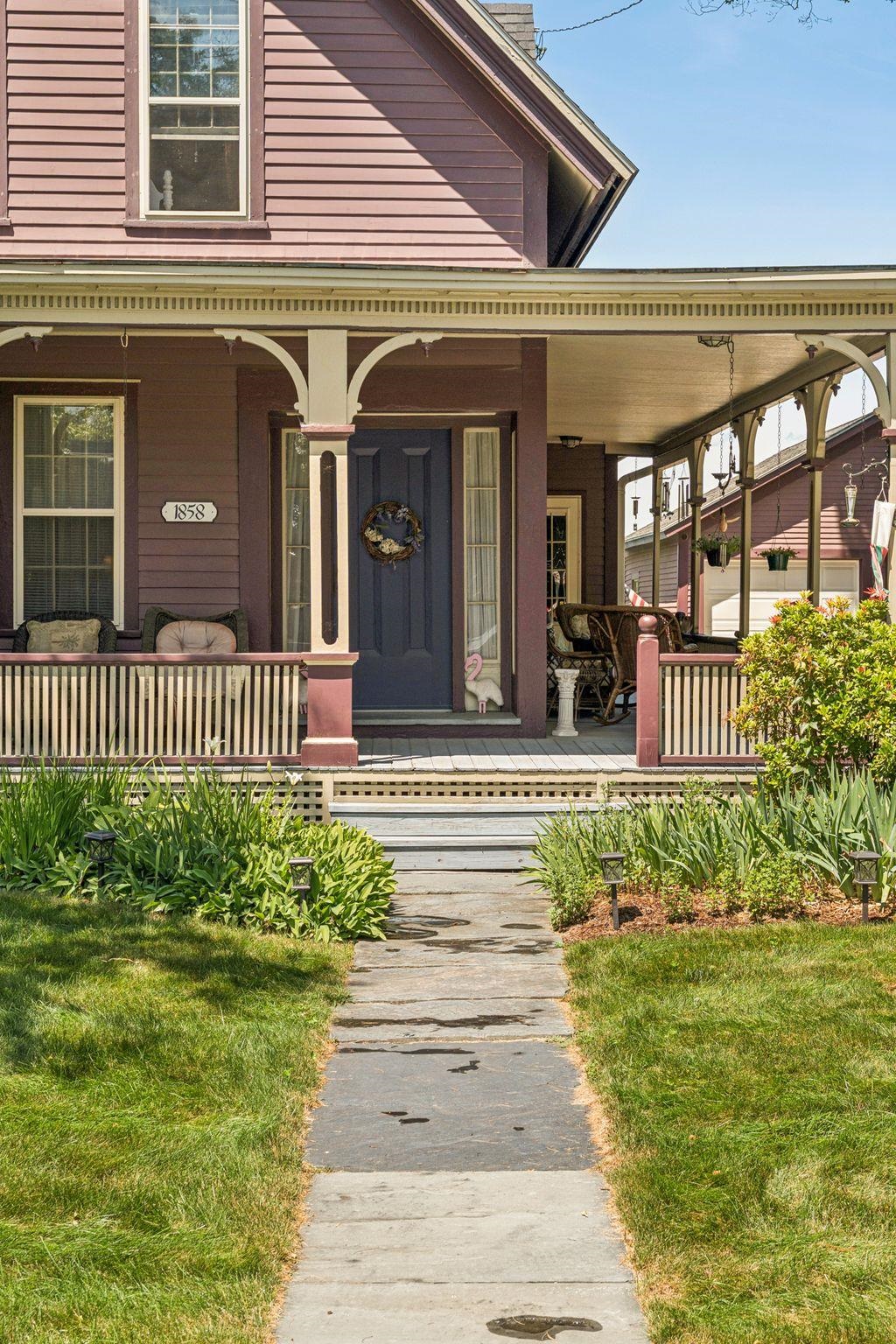 6 Pine Street Property Photo 32