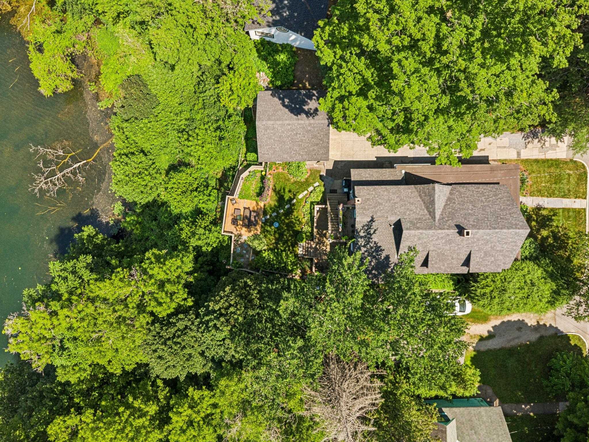 6 Pine Street Property Photo 44