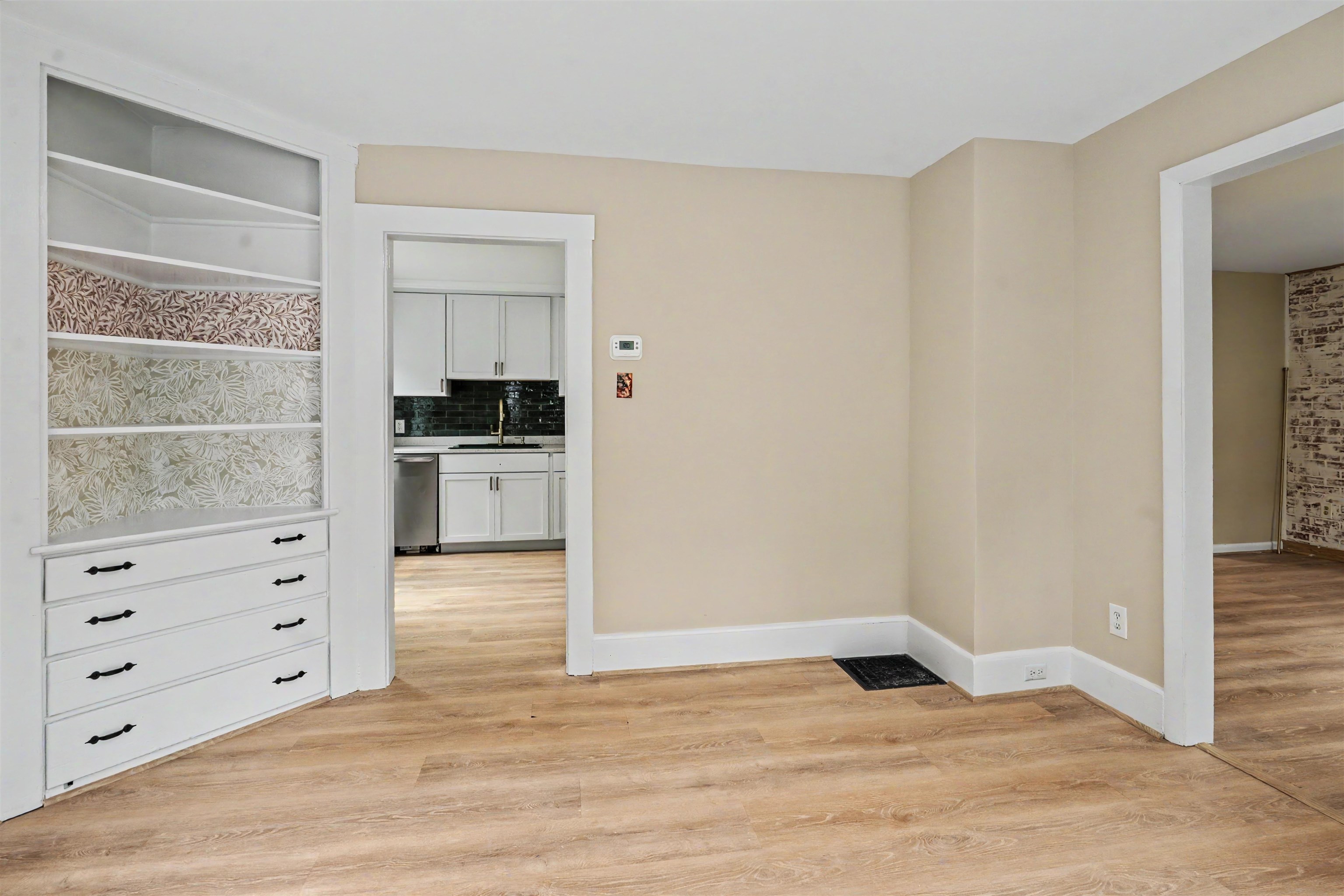 184 Echo Avenue Property Photo 41