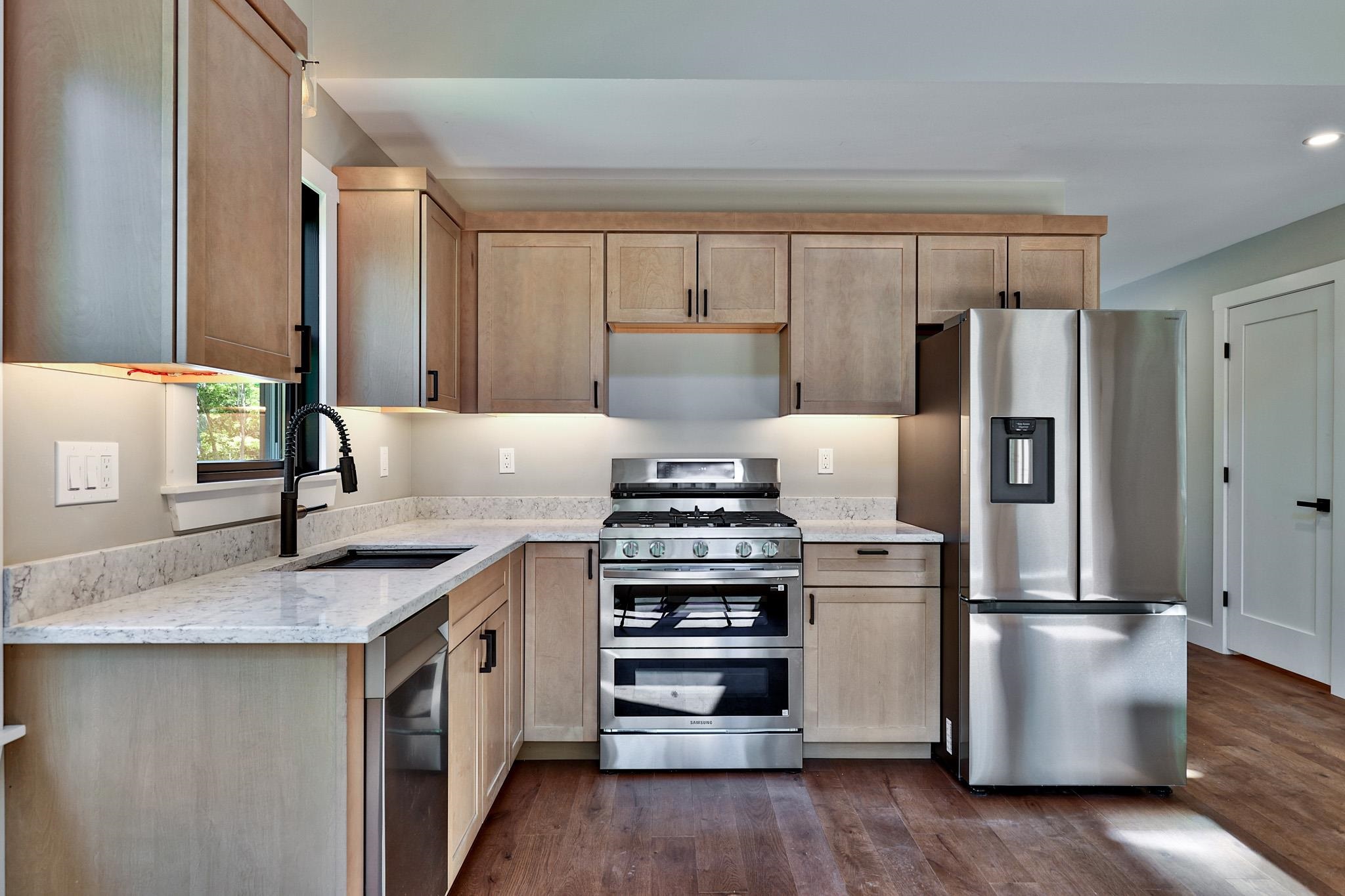 300 Great Hawk Road Property Photo 6
