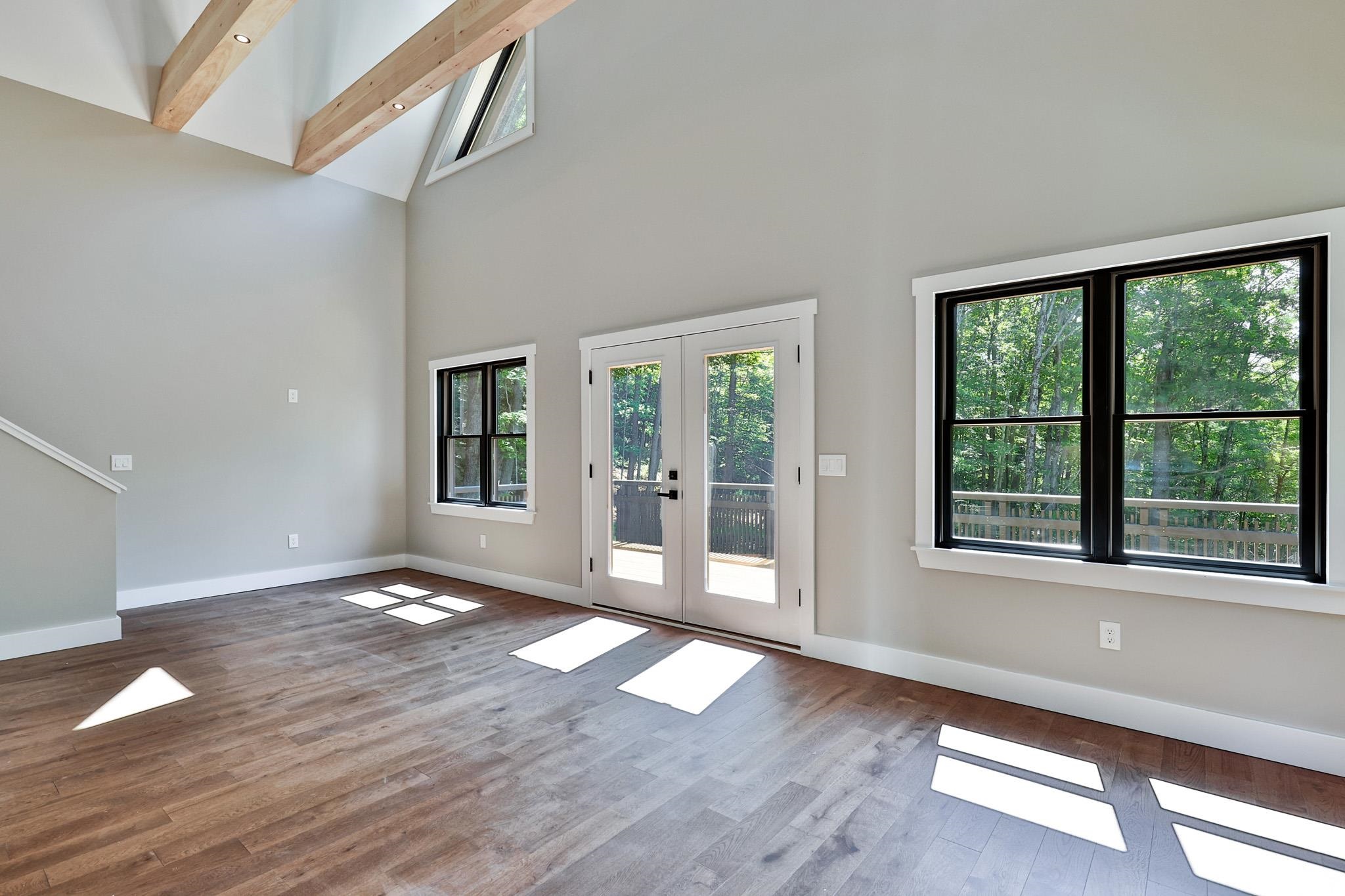 300 Great Hawk Road Property Photo 9