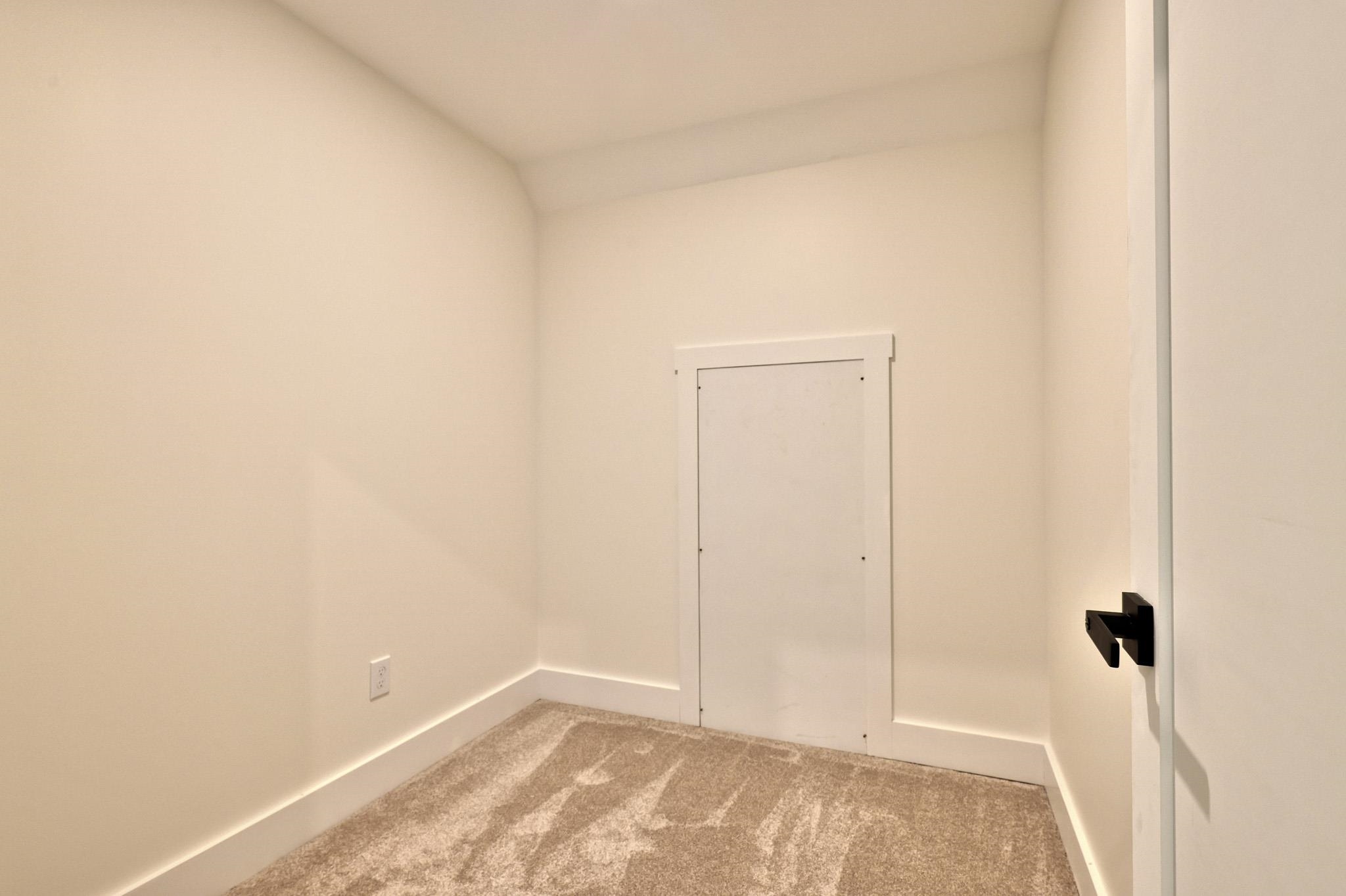 300 Great Hawk Road Property Photo 23