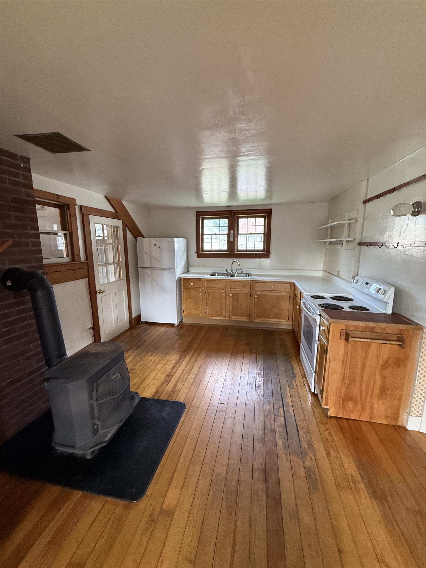 55 South Street Property Photo 30