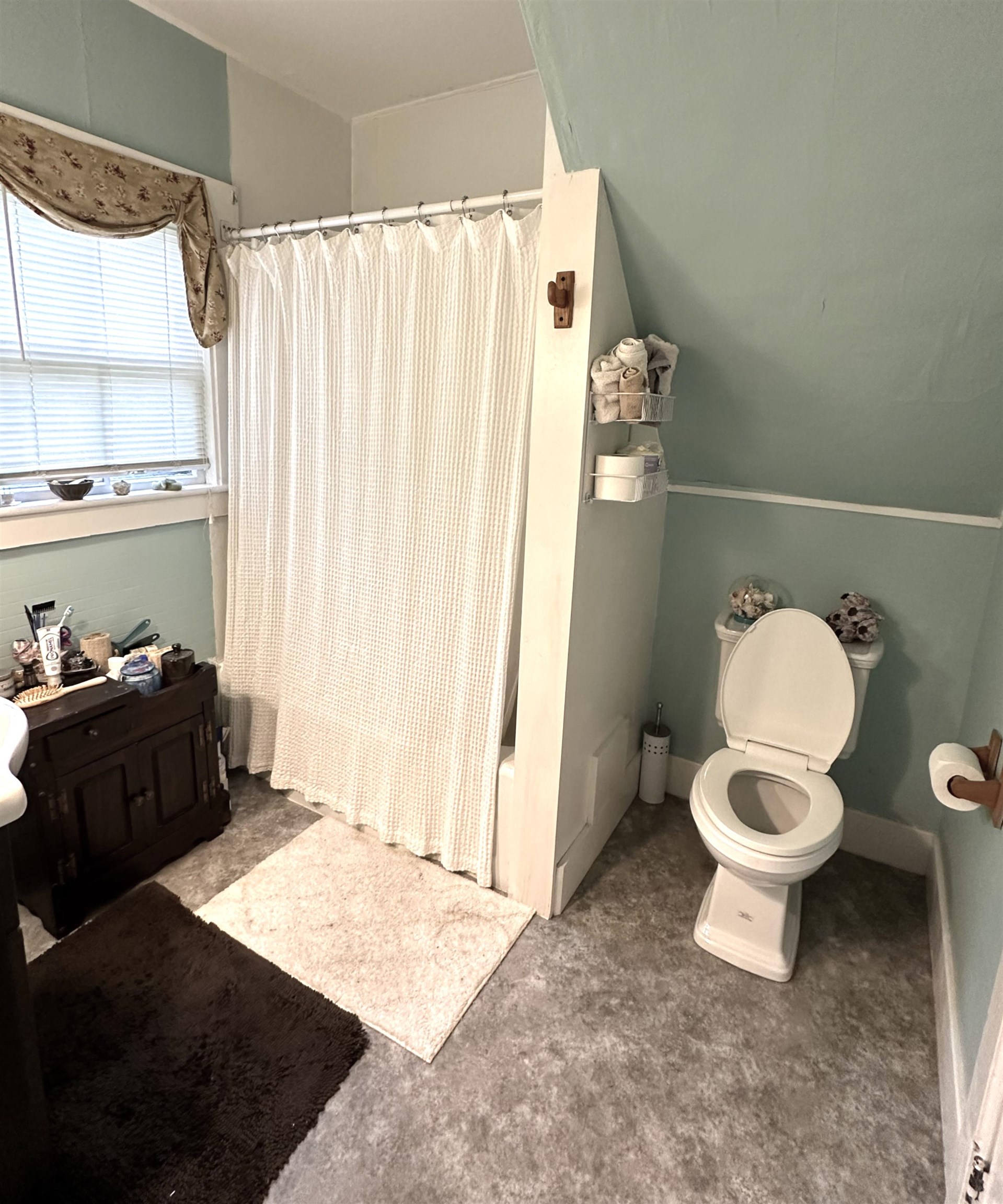 120 Western Avenue Property Photo 18