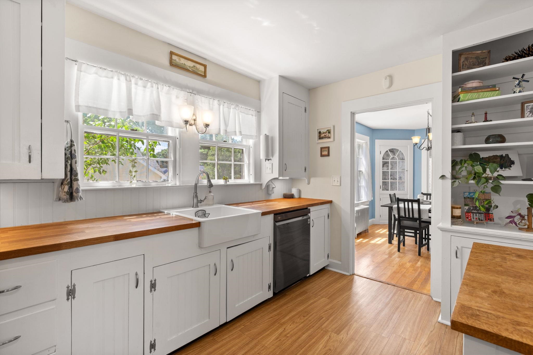 16 Brookline Street Property Photo 13