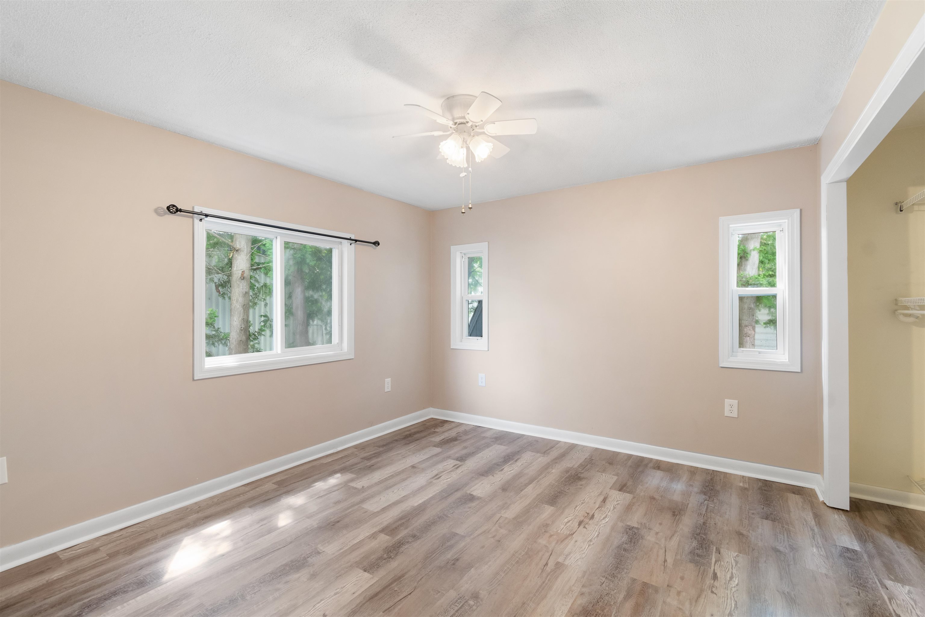 101 6th Street Property Photo 12