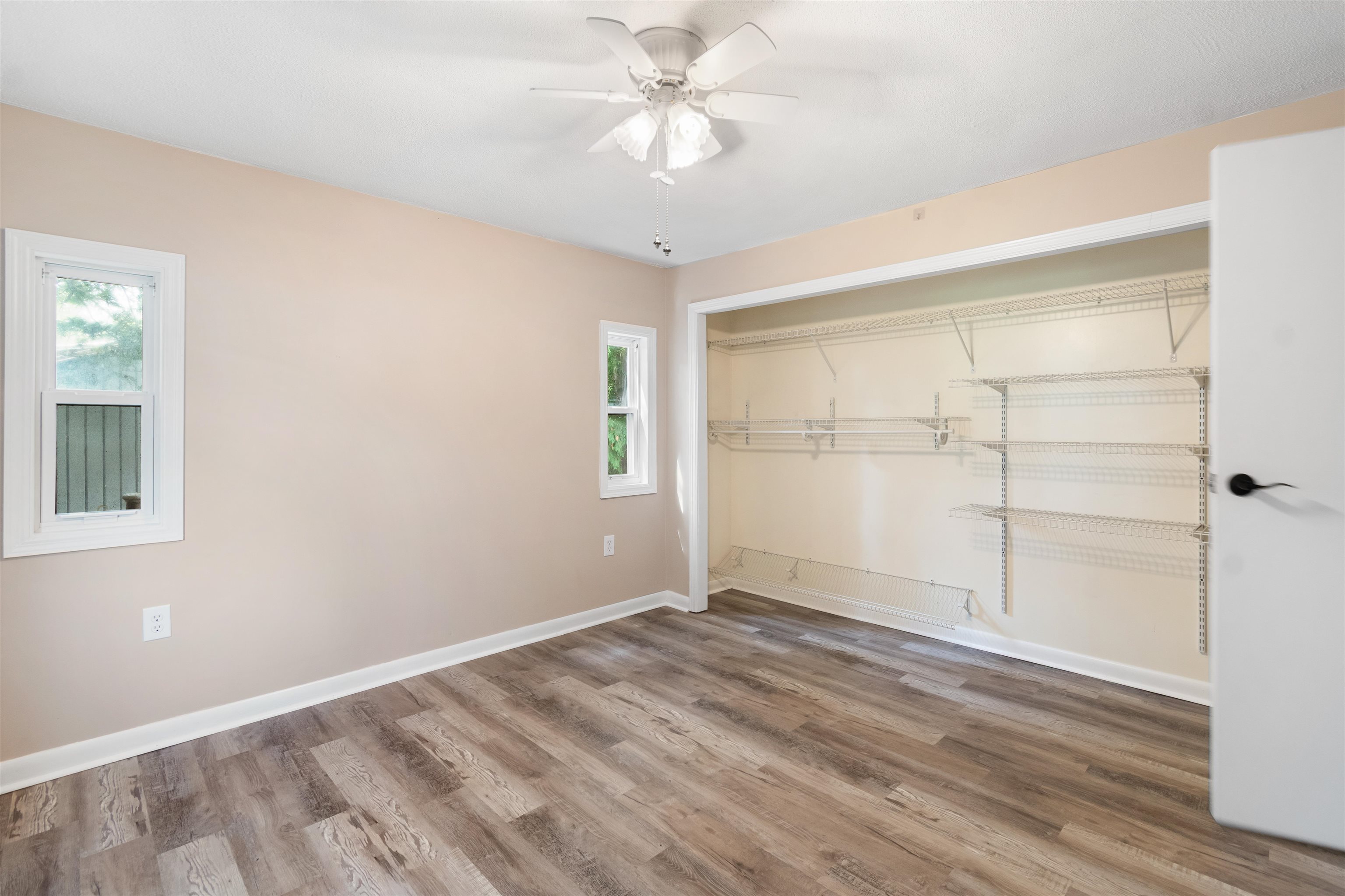 101 6th Street Property Photo 13