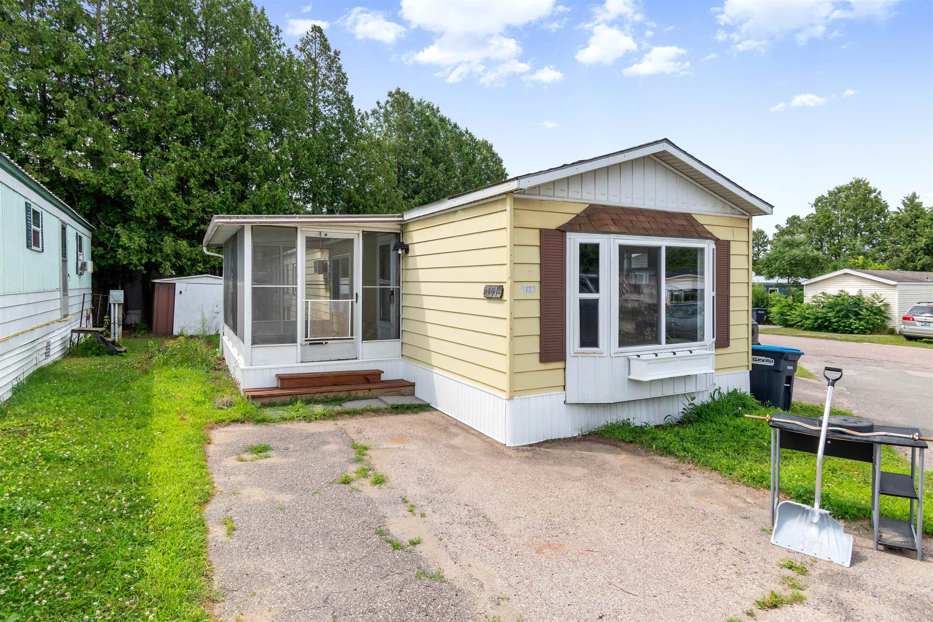 101 6th Street Property Photo 33