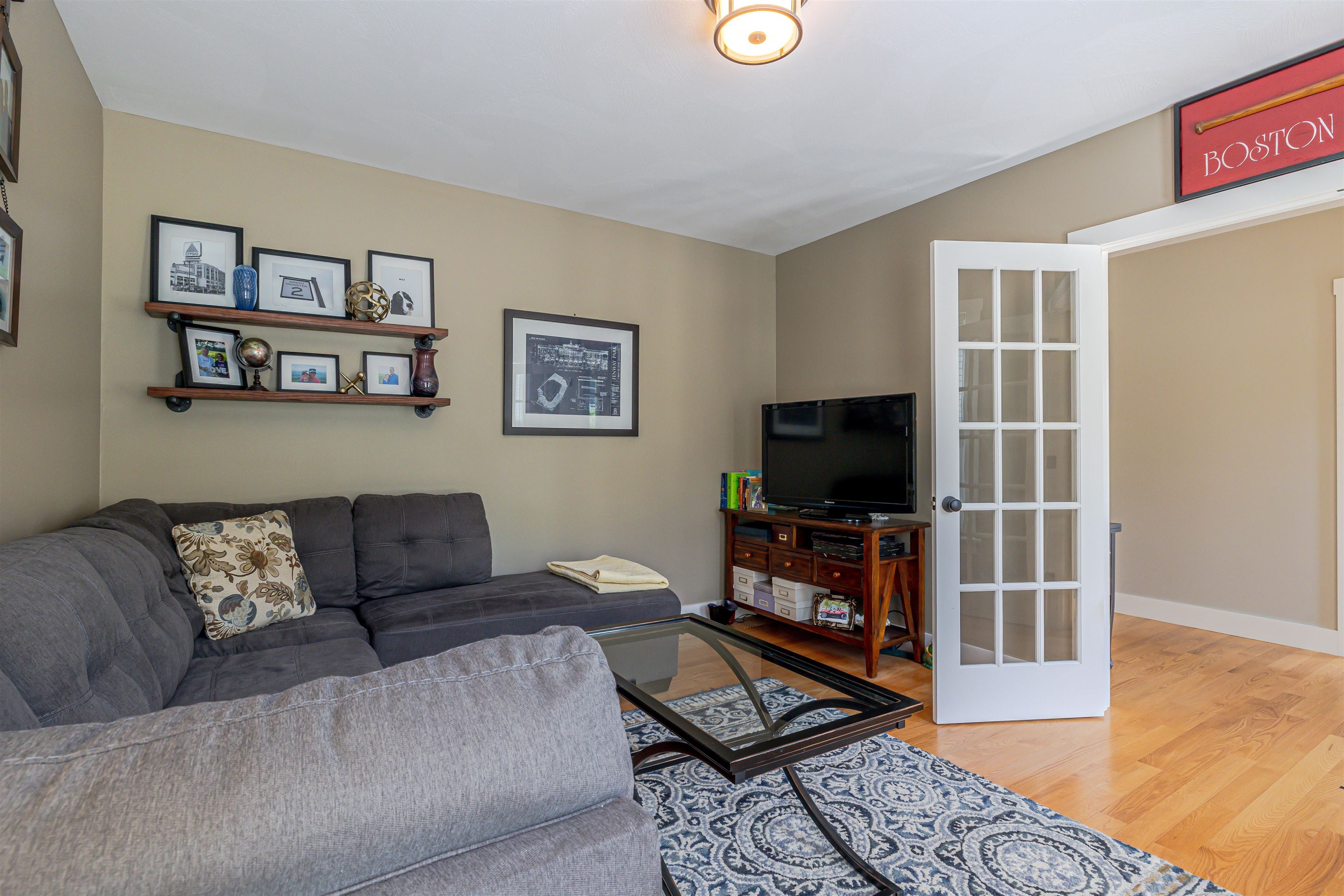 7 Limerick Drive Property Photo 8