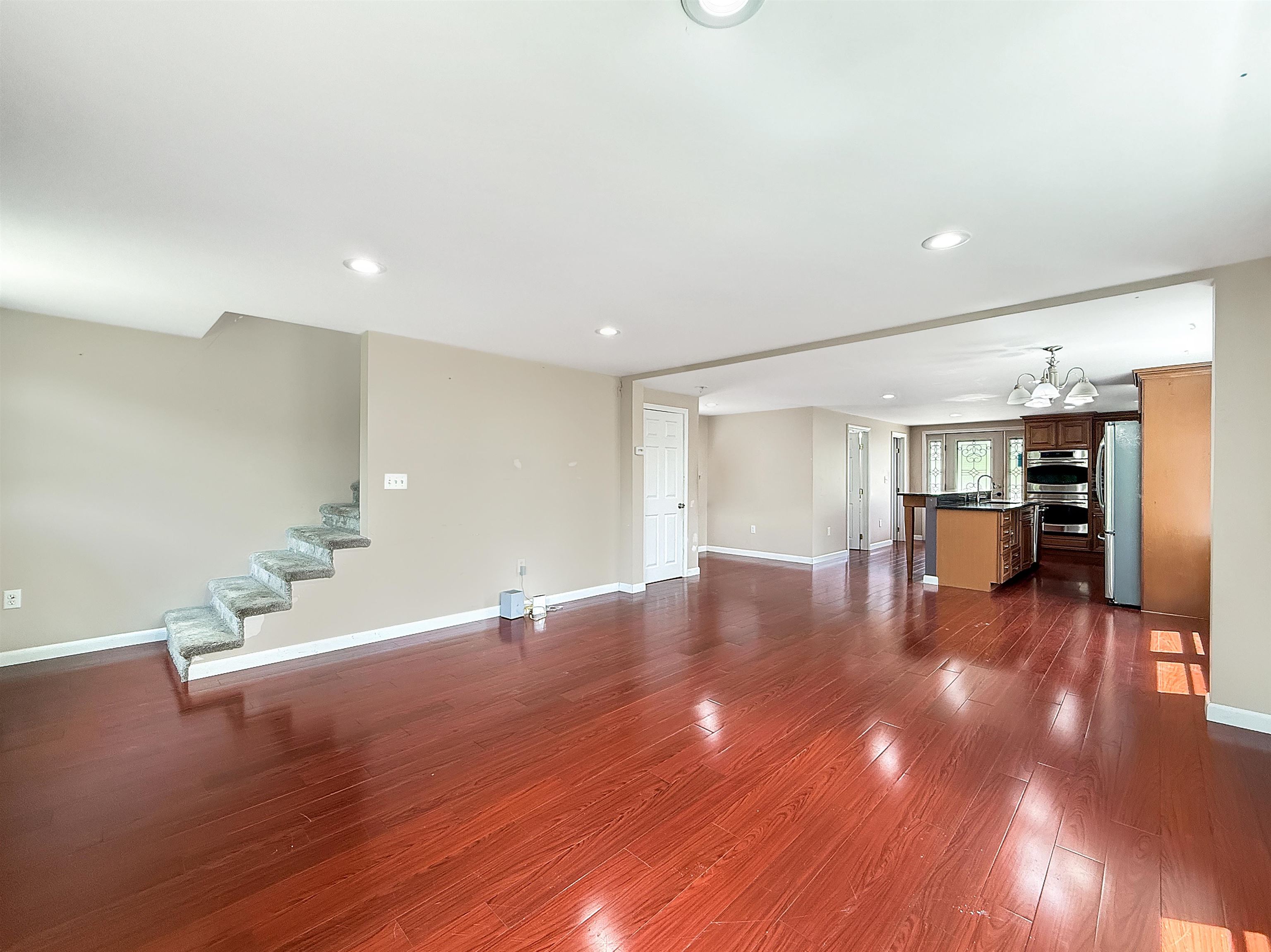 465 Hillside Avenue Property Photo 10
