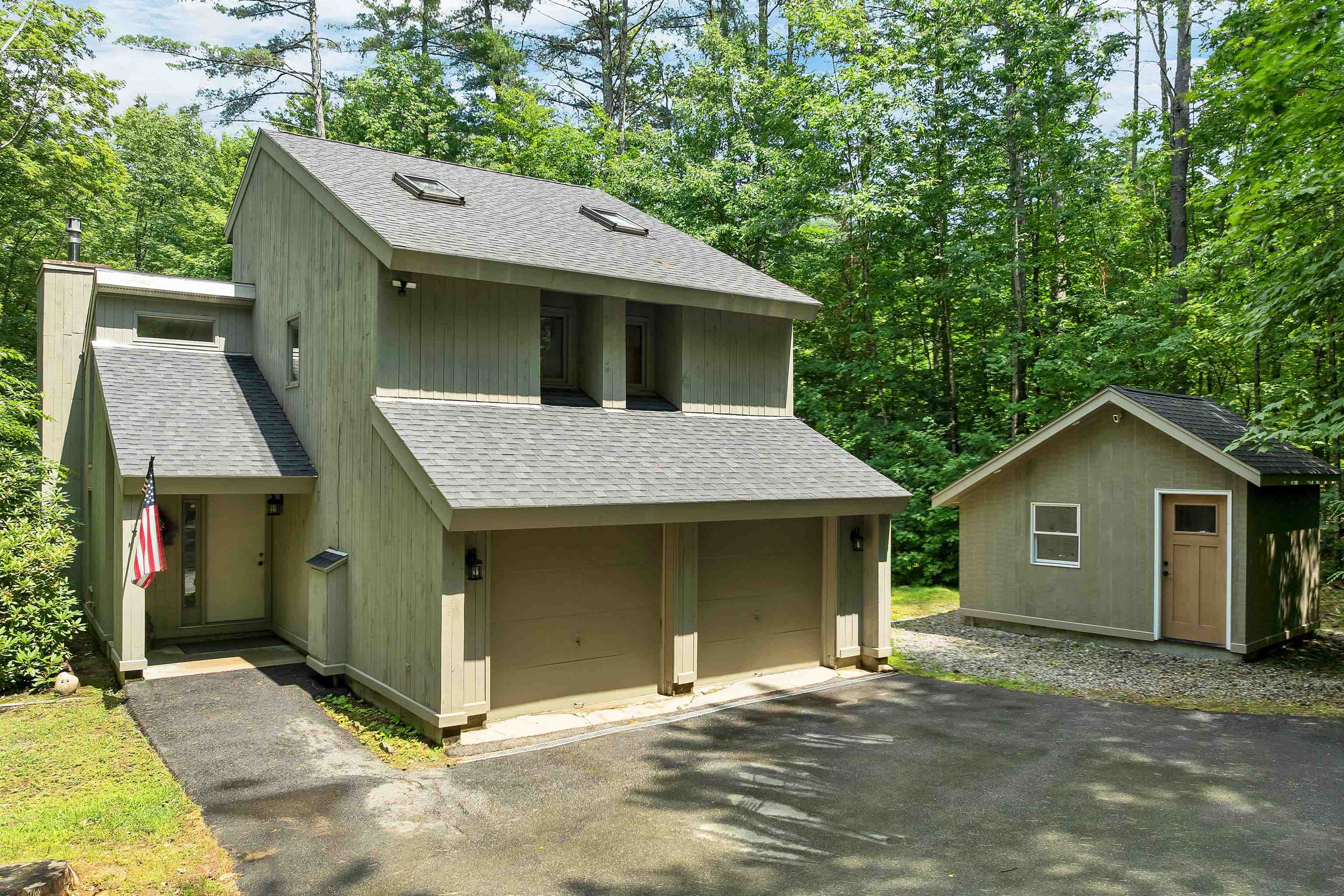 3 Aspen Drive Property Photo 2