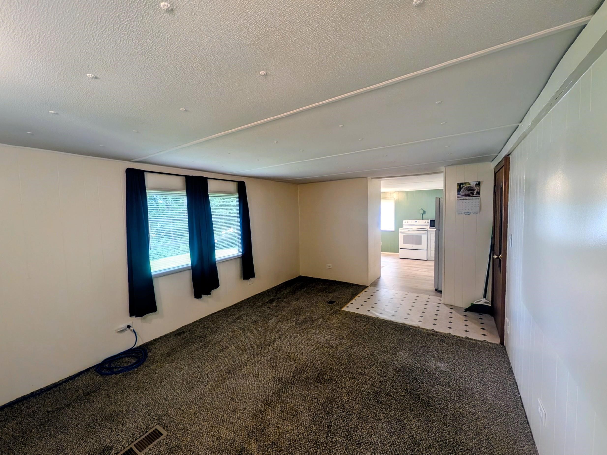2 Lower Landing Park Property Photo 6