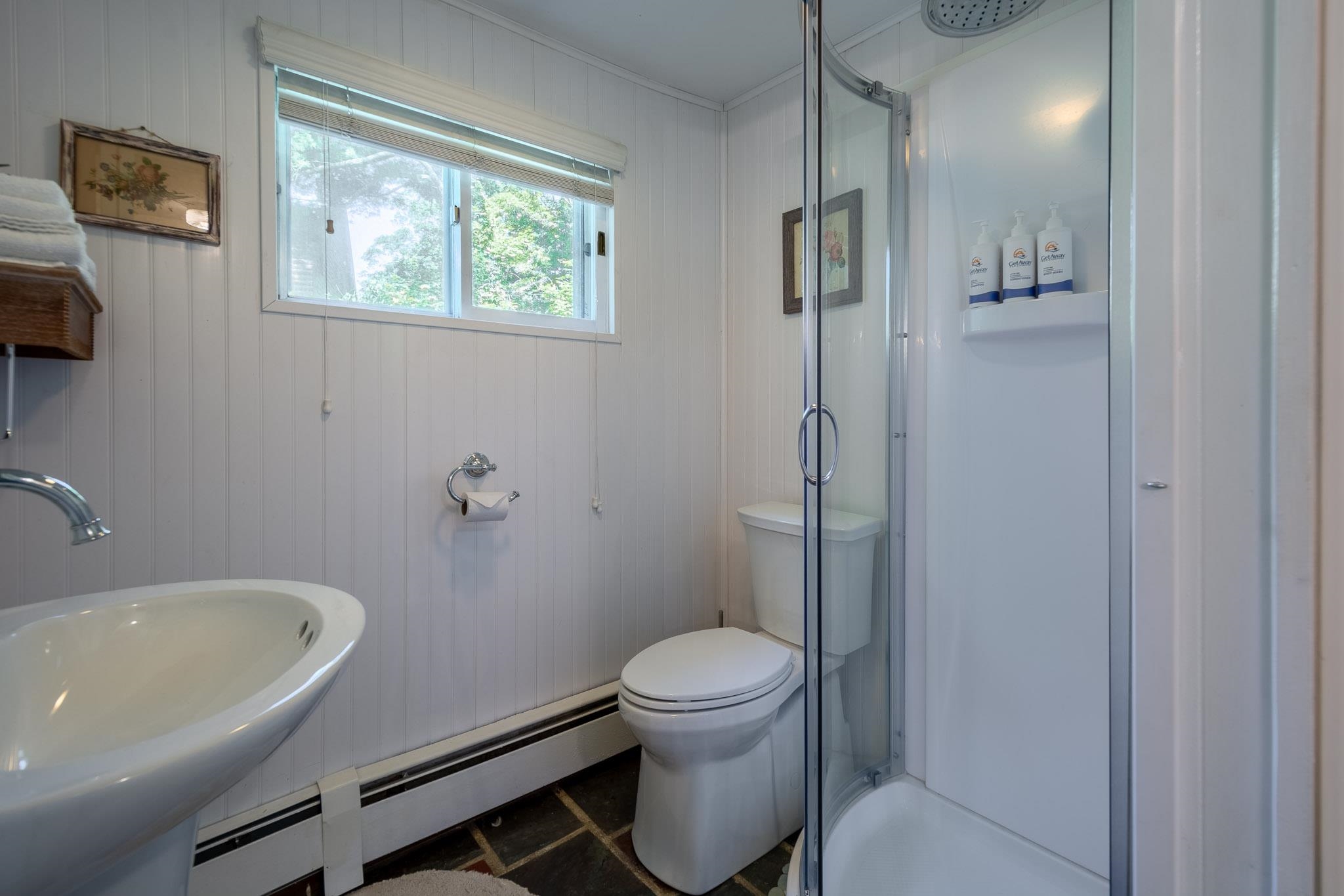 50 Rosewood Lane Property Photo 14