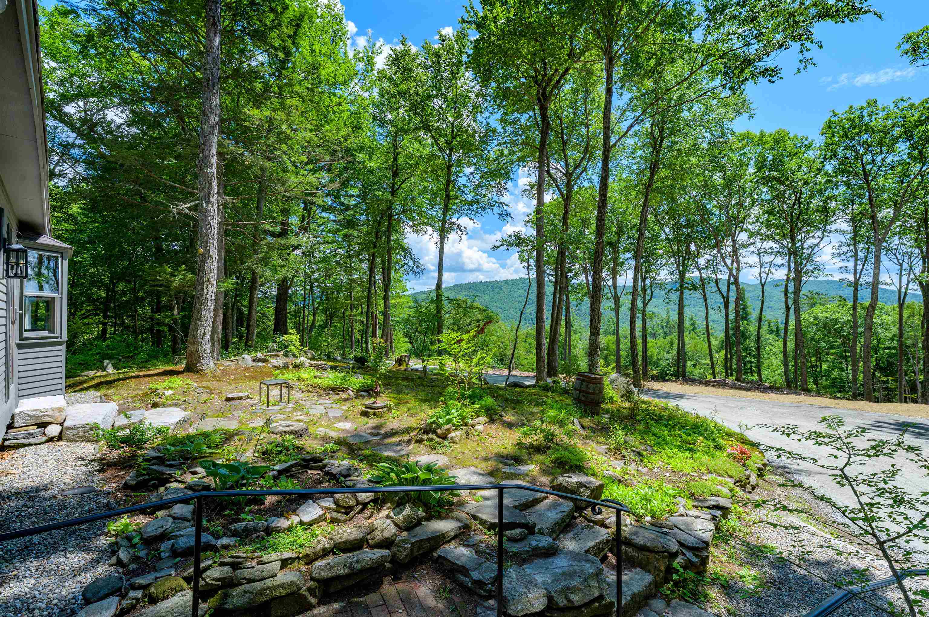 66 Upper Oak Hill Road Property Photo 3