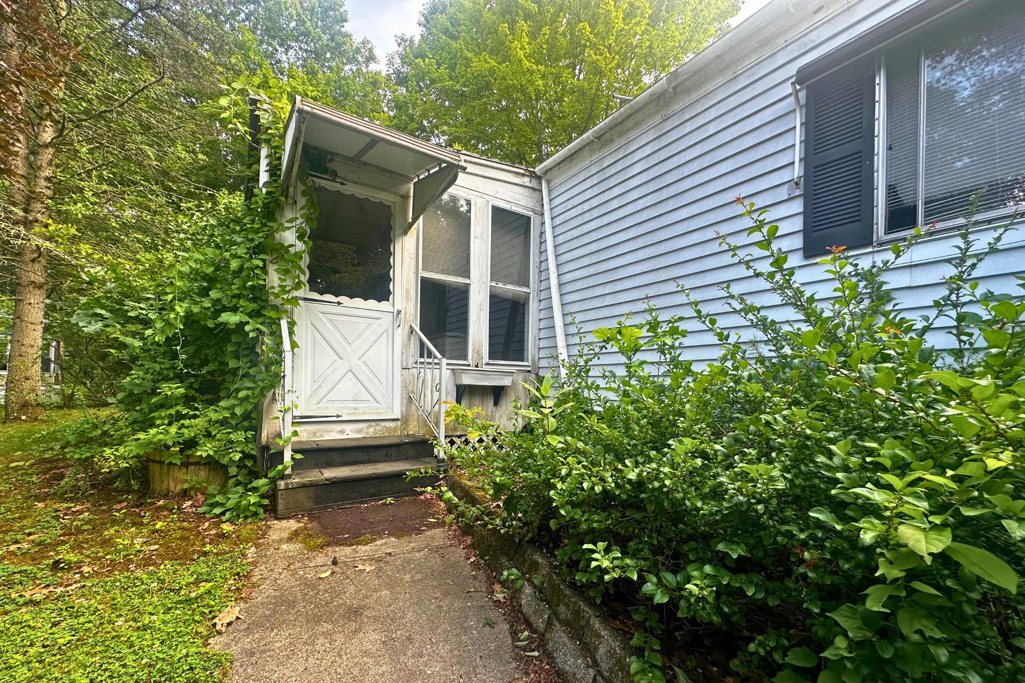20 Kings Row Property Photo 35