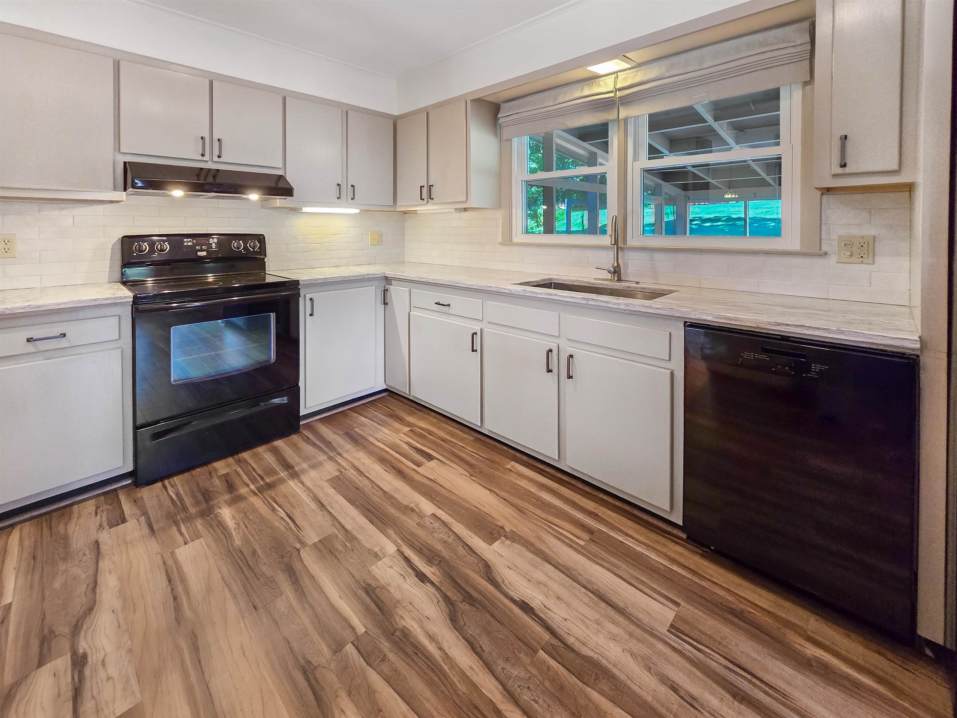 6 Juniper Hill Road Property Photo 16