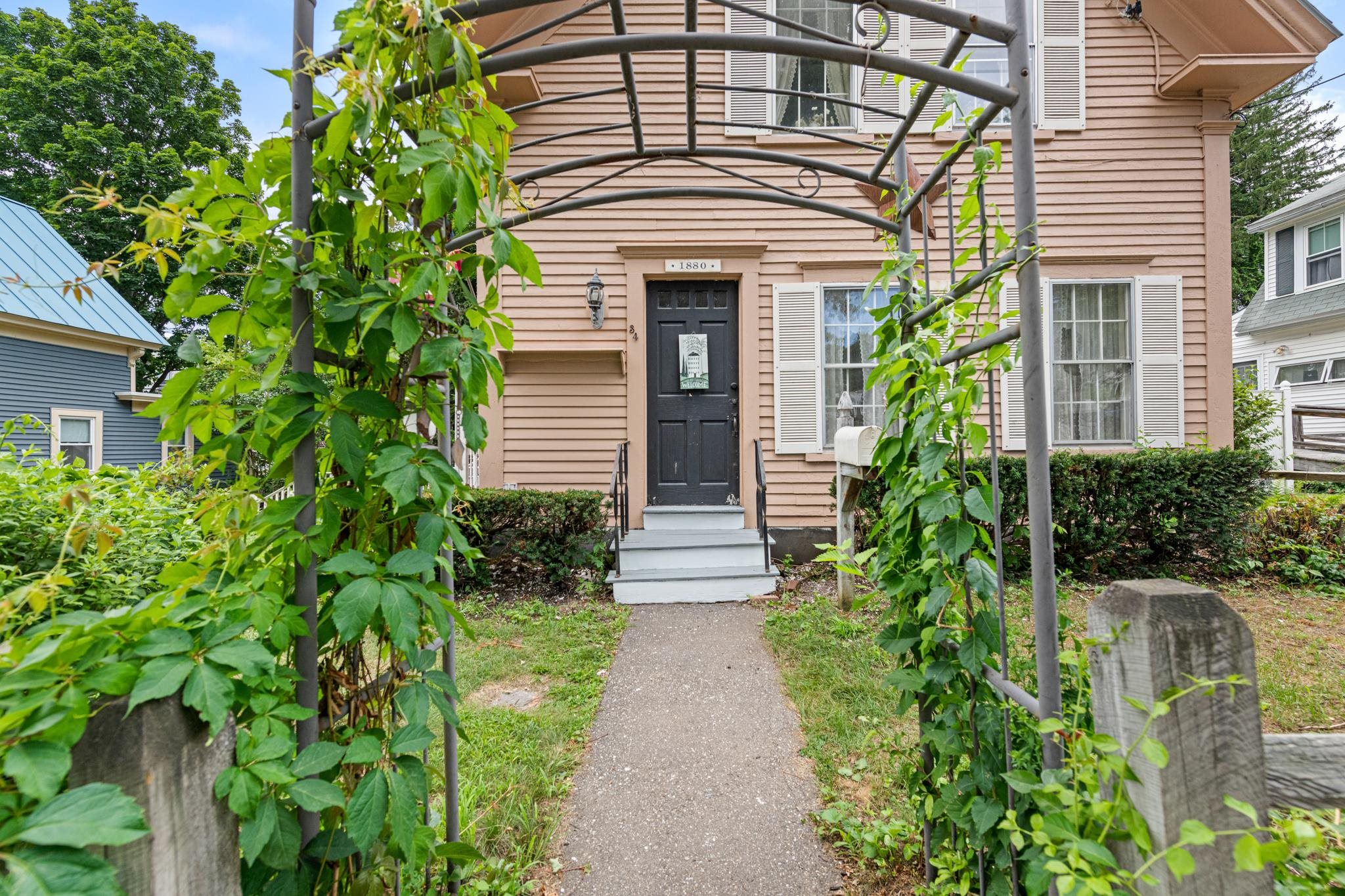 34 Pearl Street Property Photo 6