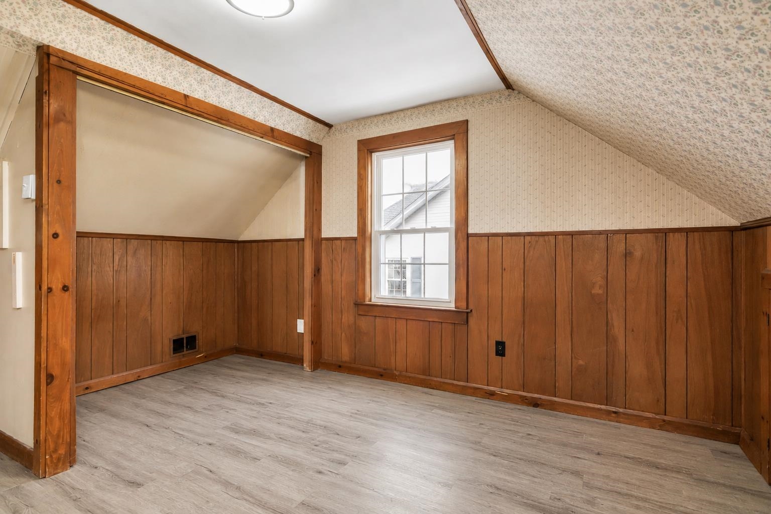 354 Seames Drive Property Photo 13