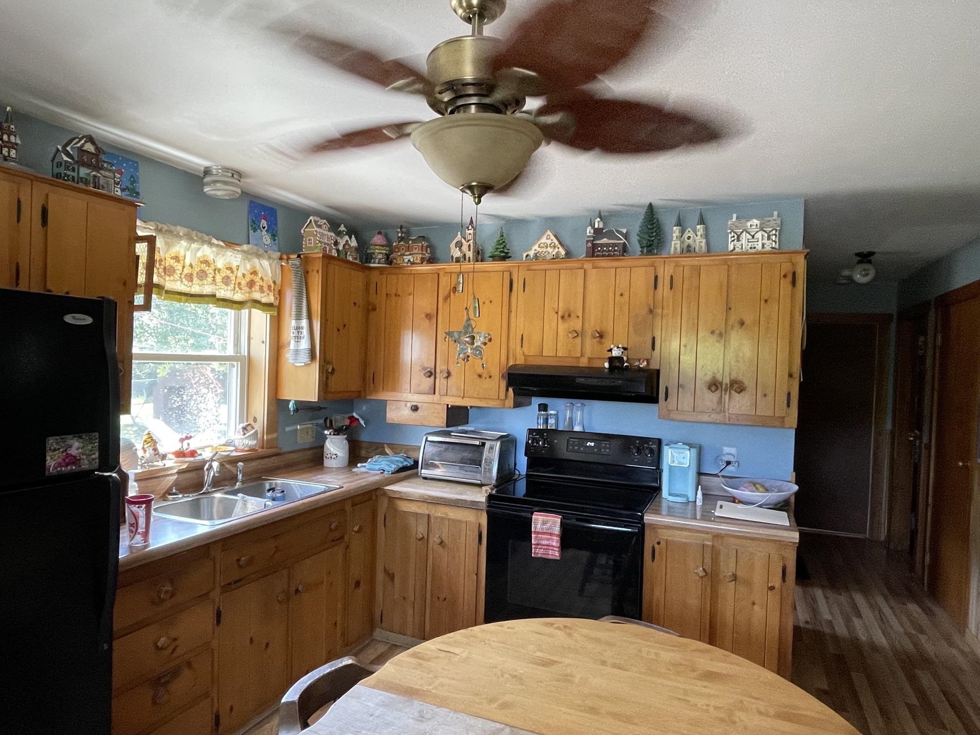 62 Dewey Boulevard Property Photo 6