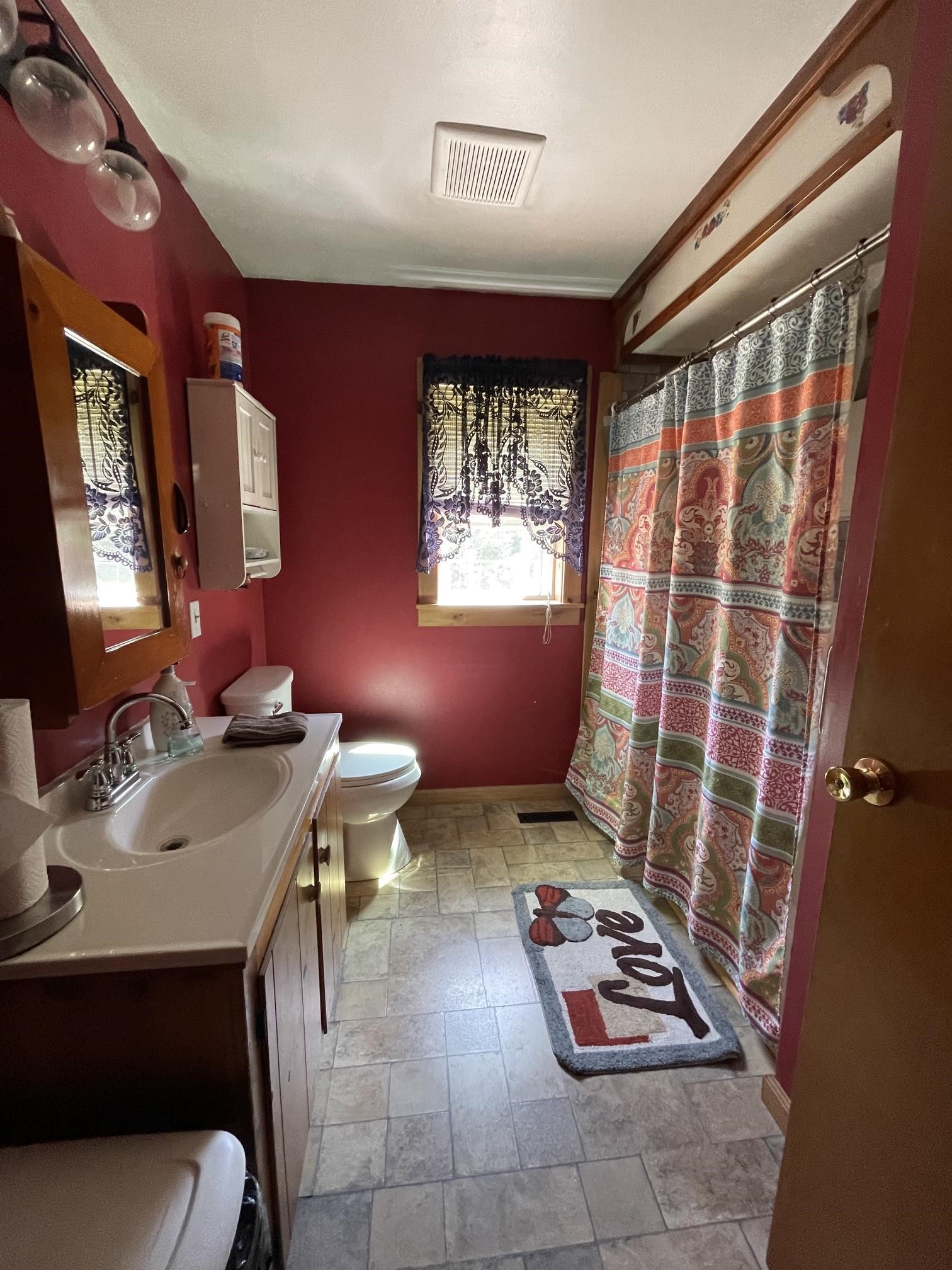 62 Dewey Boulevard Property Photo 8