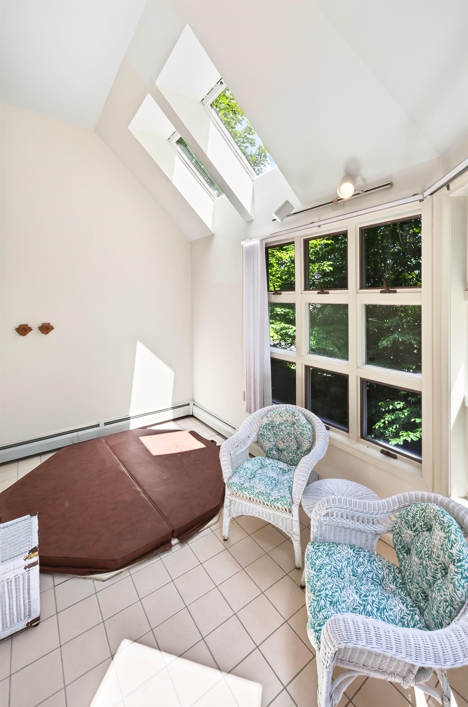 11 Dutchman Lane Property Photo 10