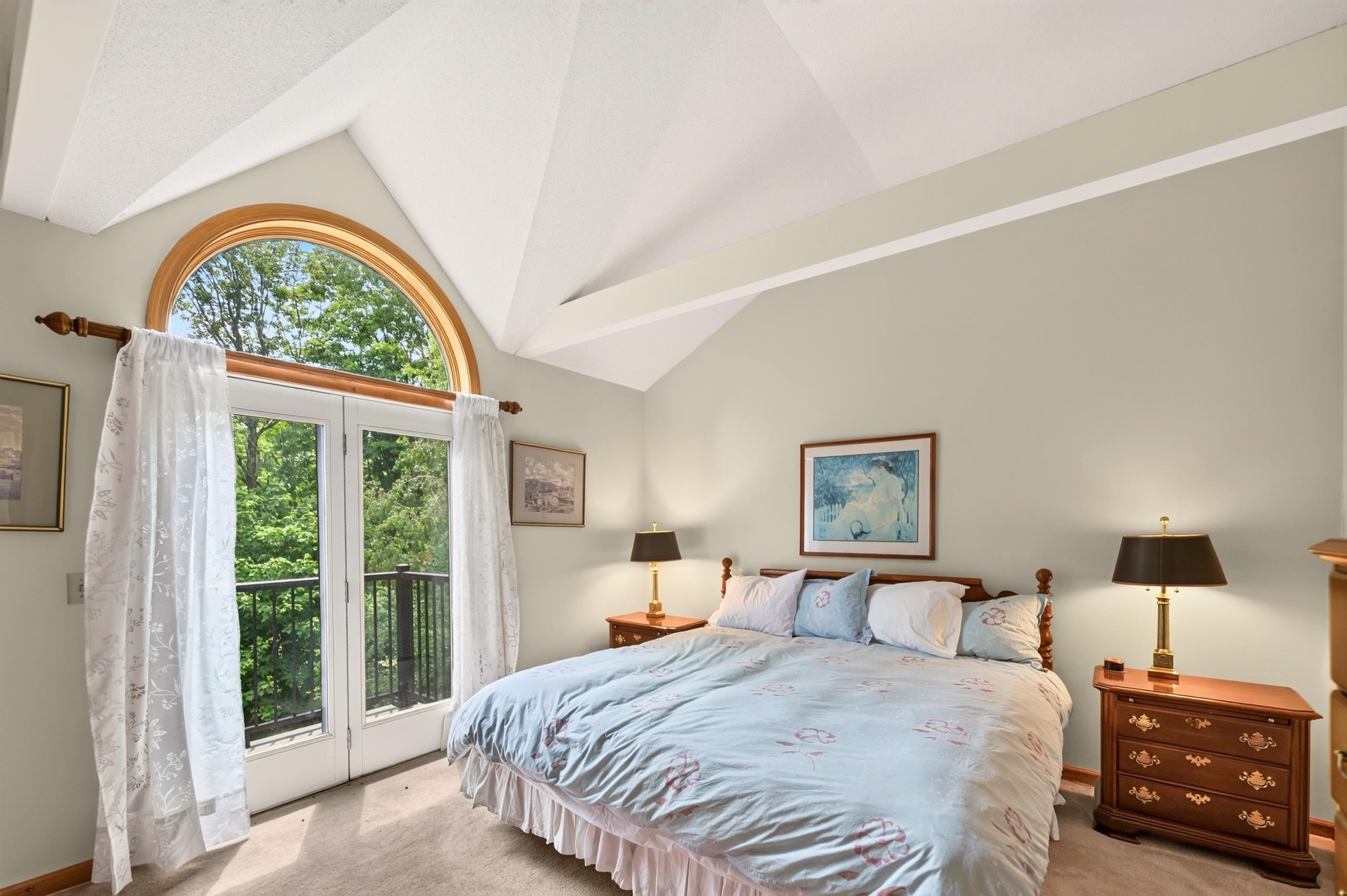 11 Dutchman Lane Property Photo 11