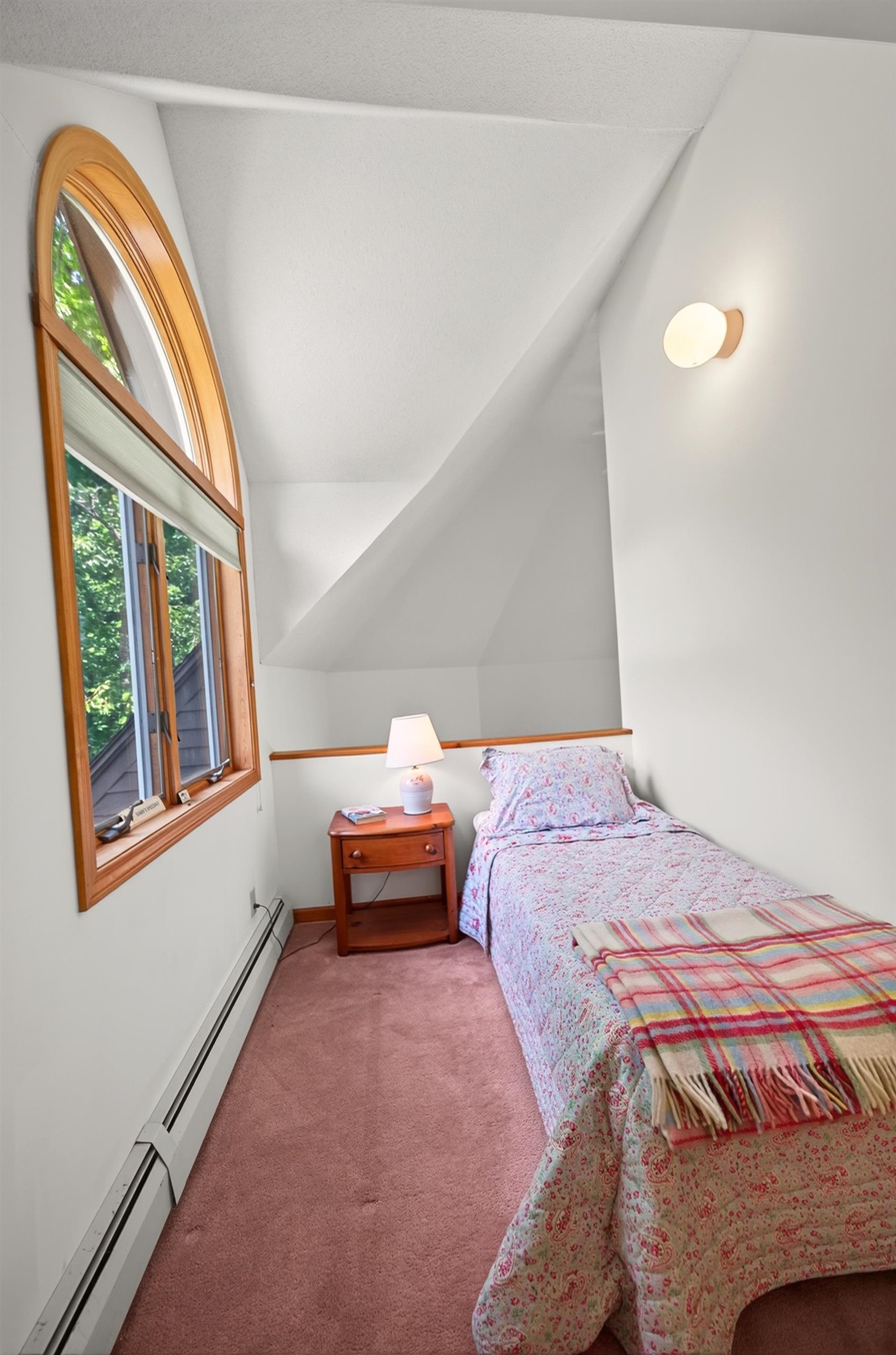 11 Dutchman Lane Property Photo 14