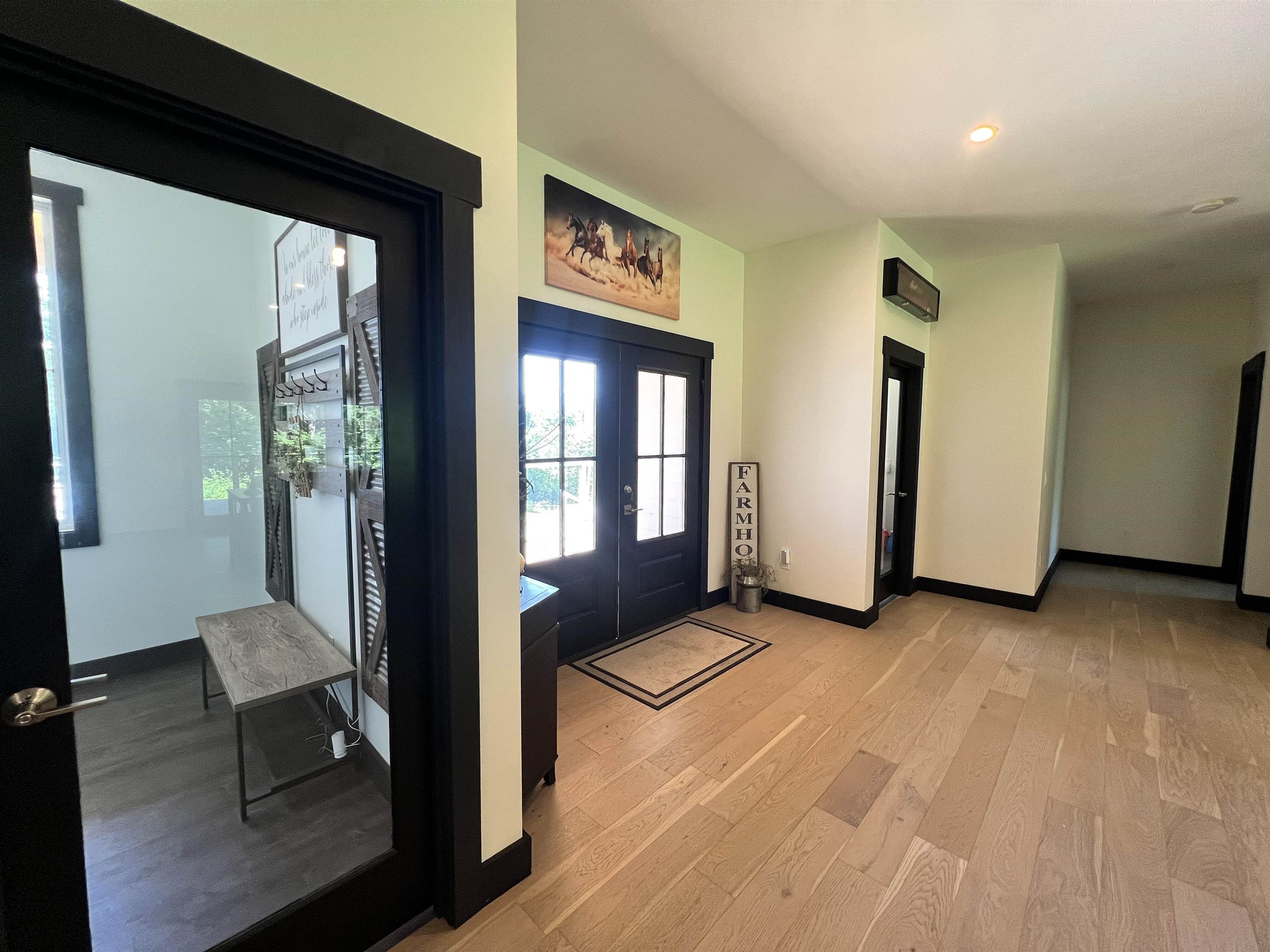791 Journey End Property Photo 10