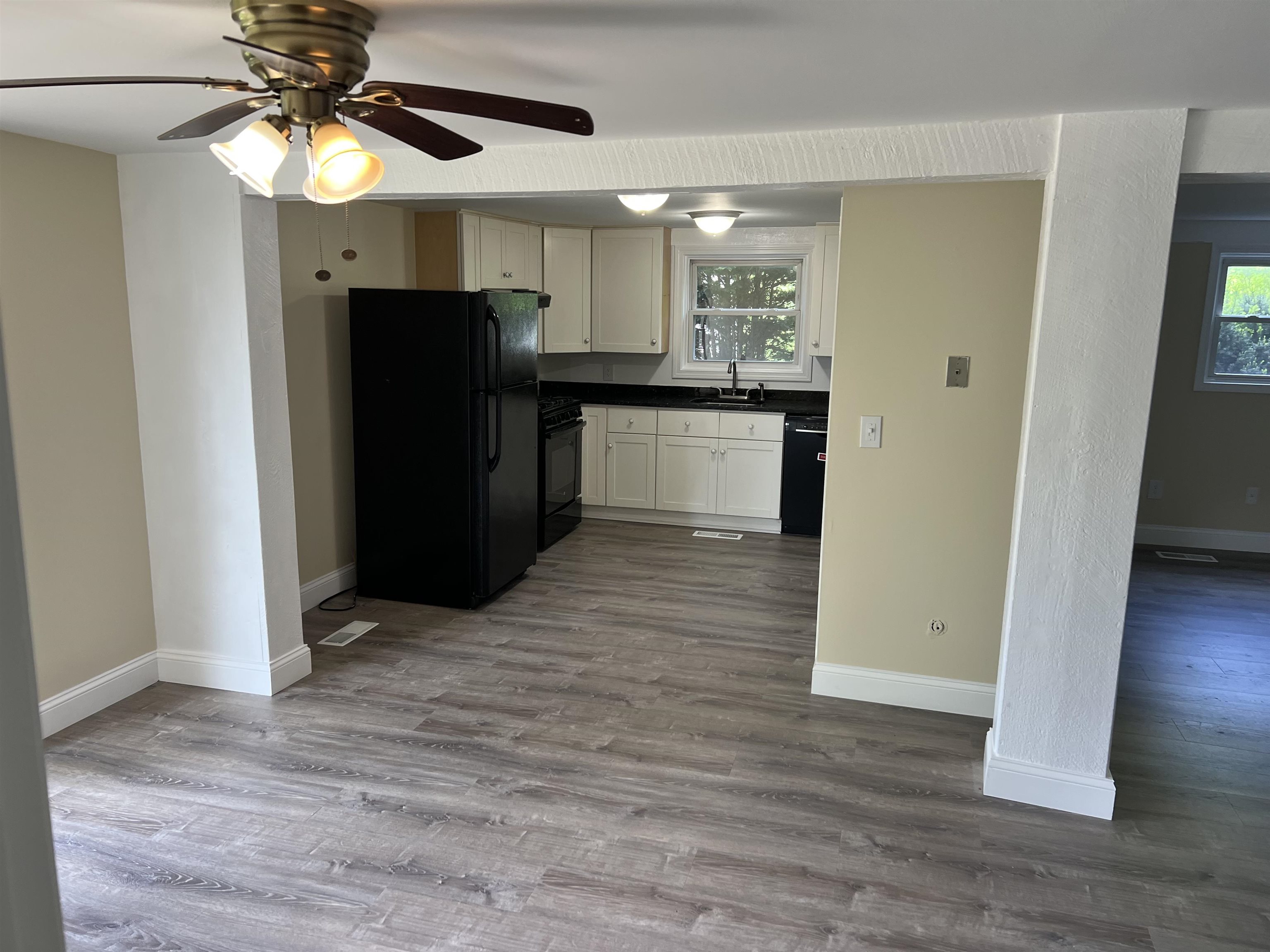 82 High Street Property Photo 1