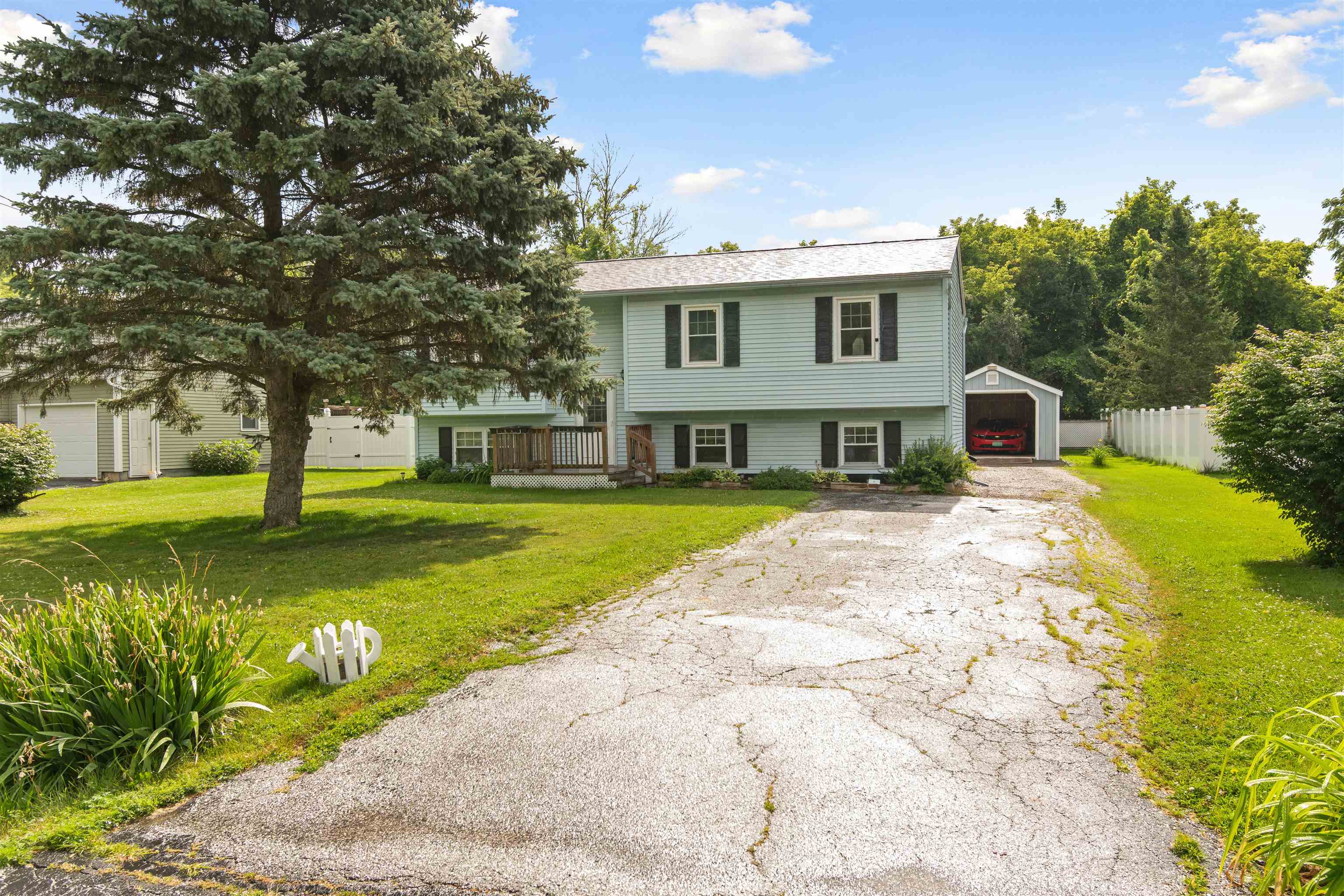 31 Adams Street Property Photo 3