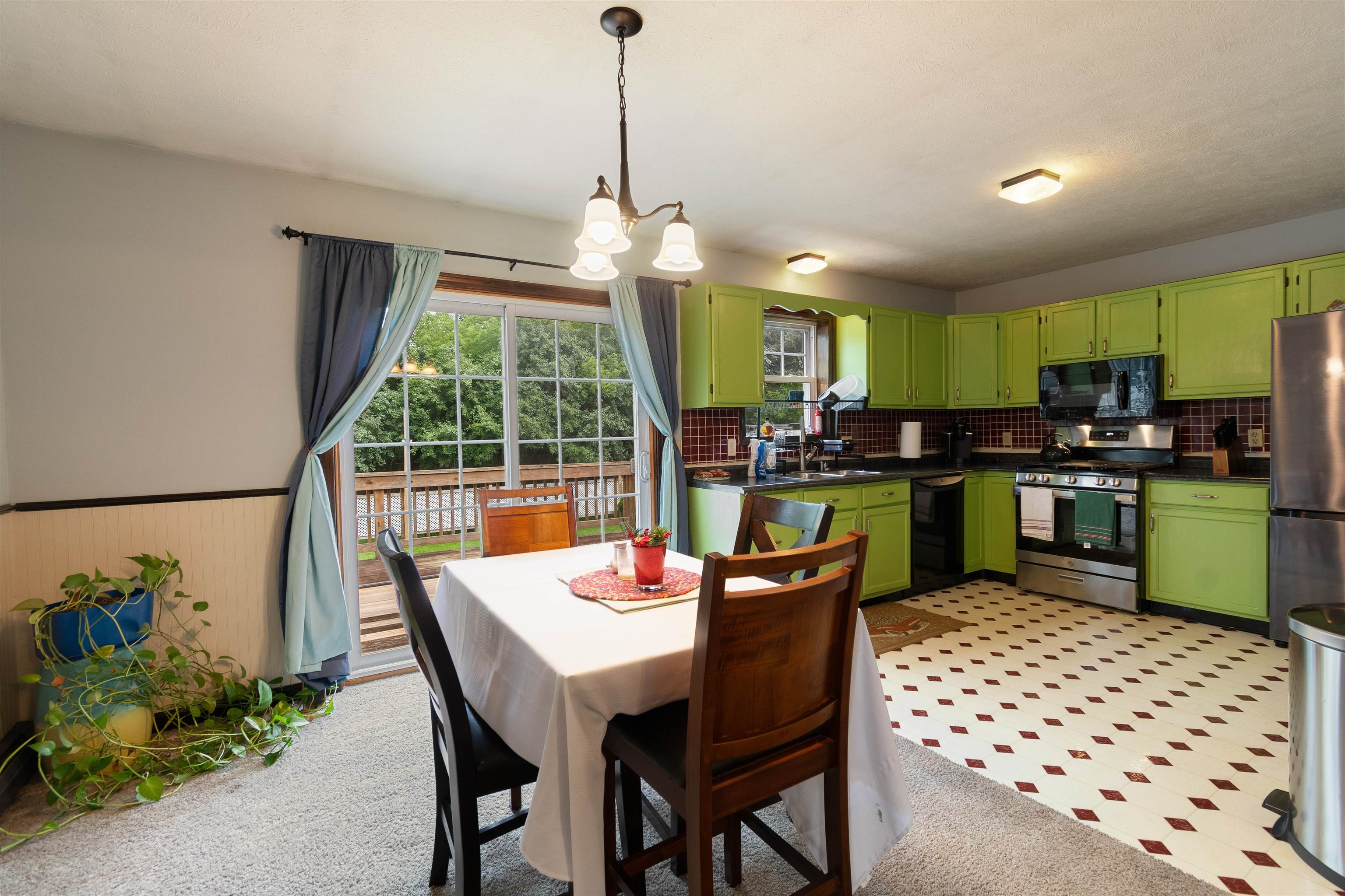 31 Adams Street Property Photo 18