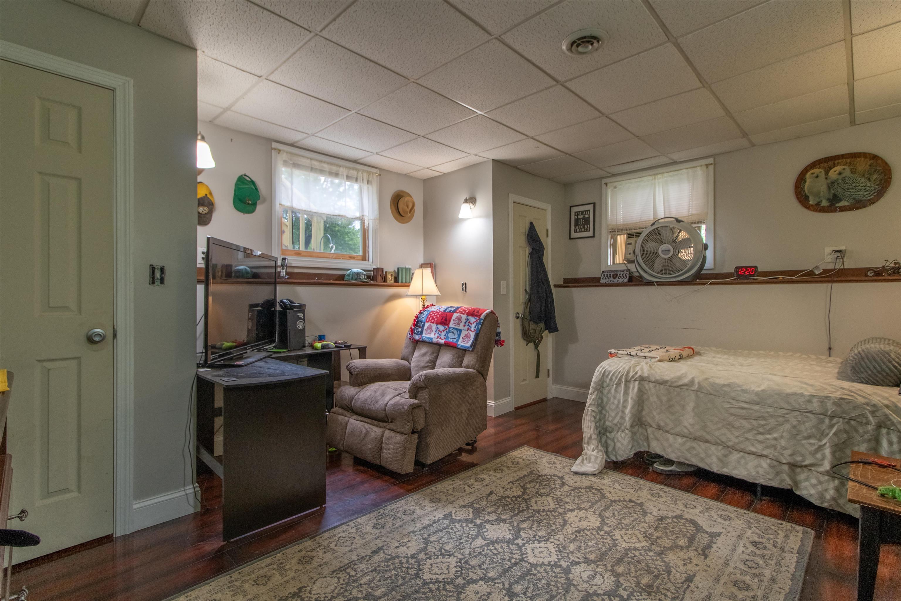 207 Pine Street Property Photo 40