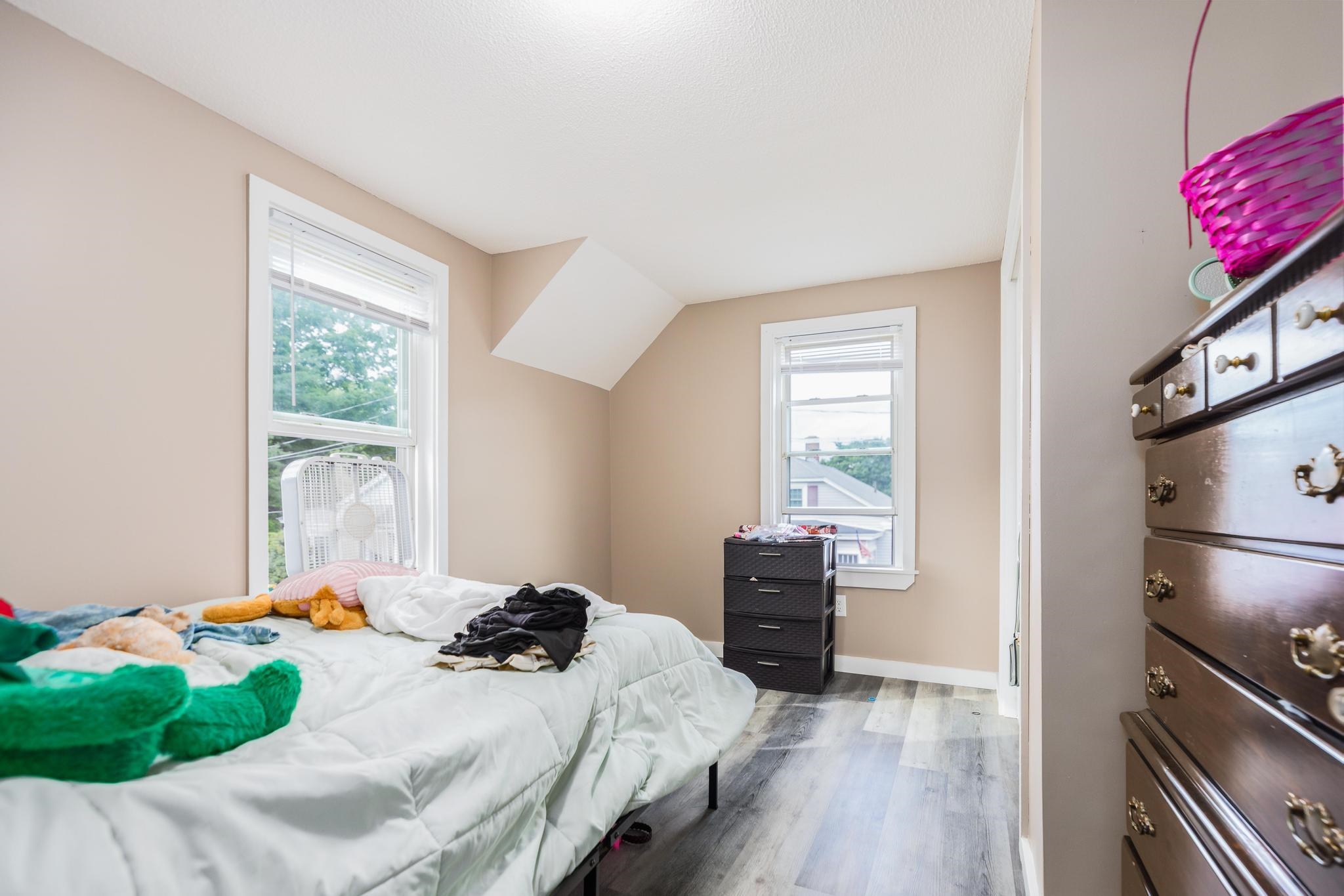 11 Cleveland Street Property Photo 14