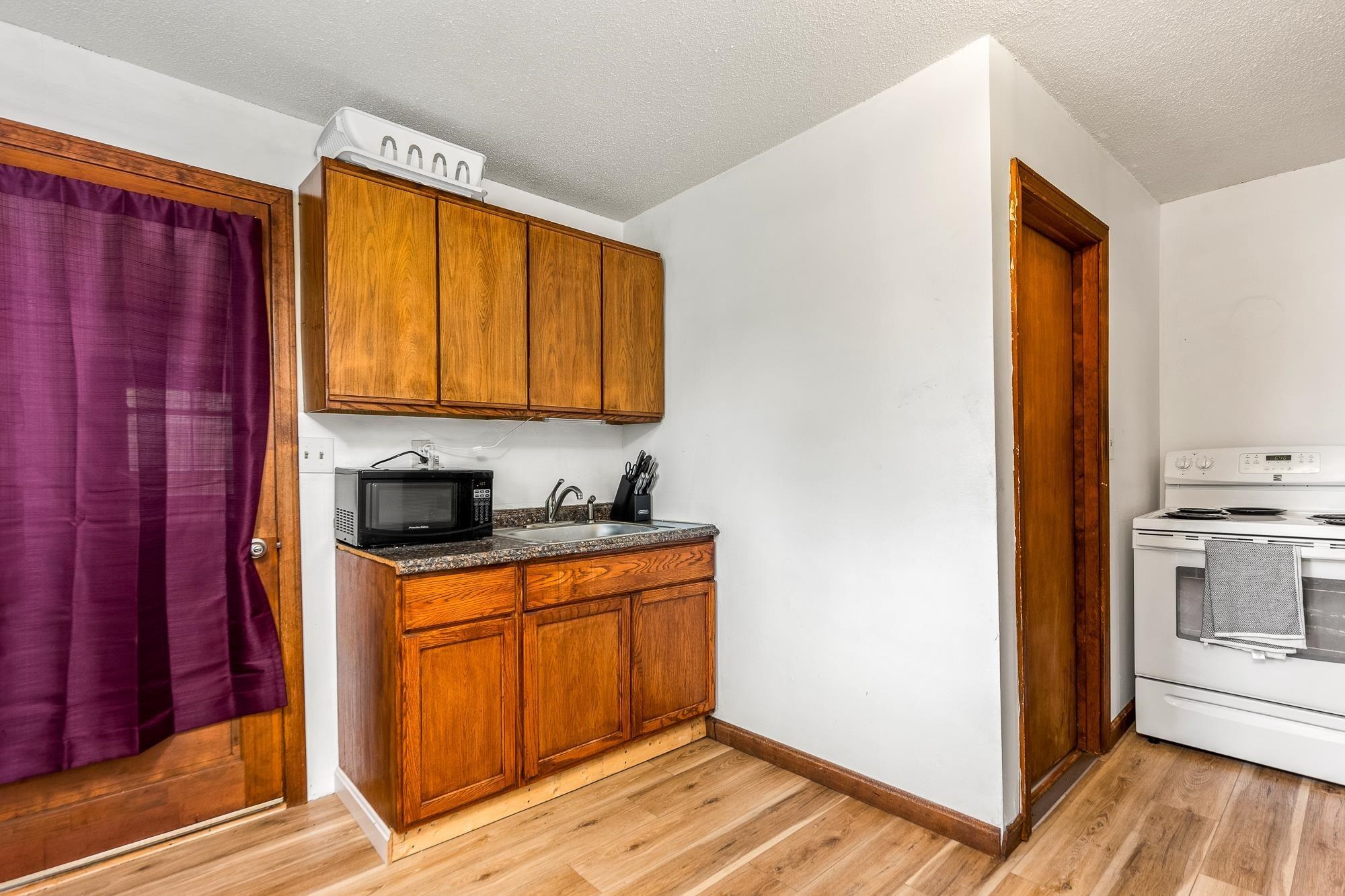 11 Cleveland Street Property Photo 24