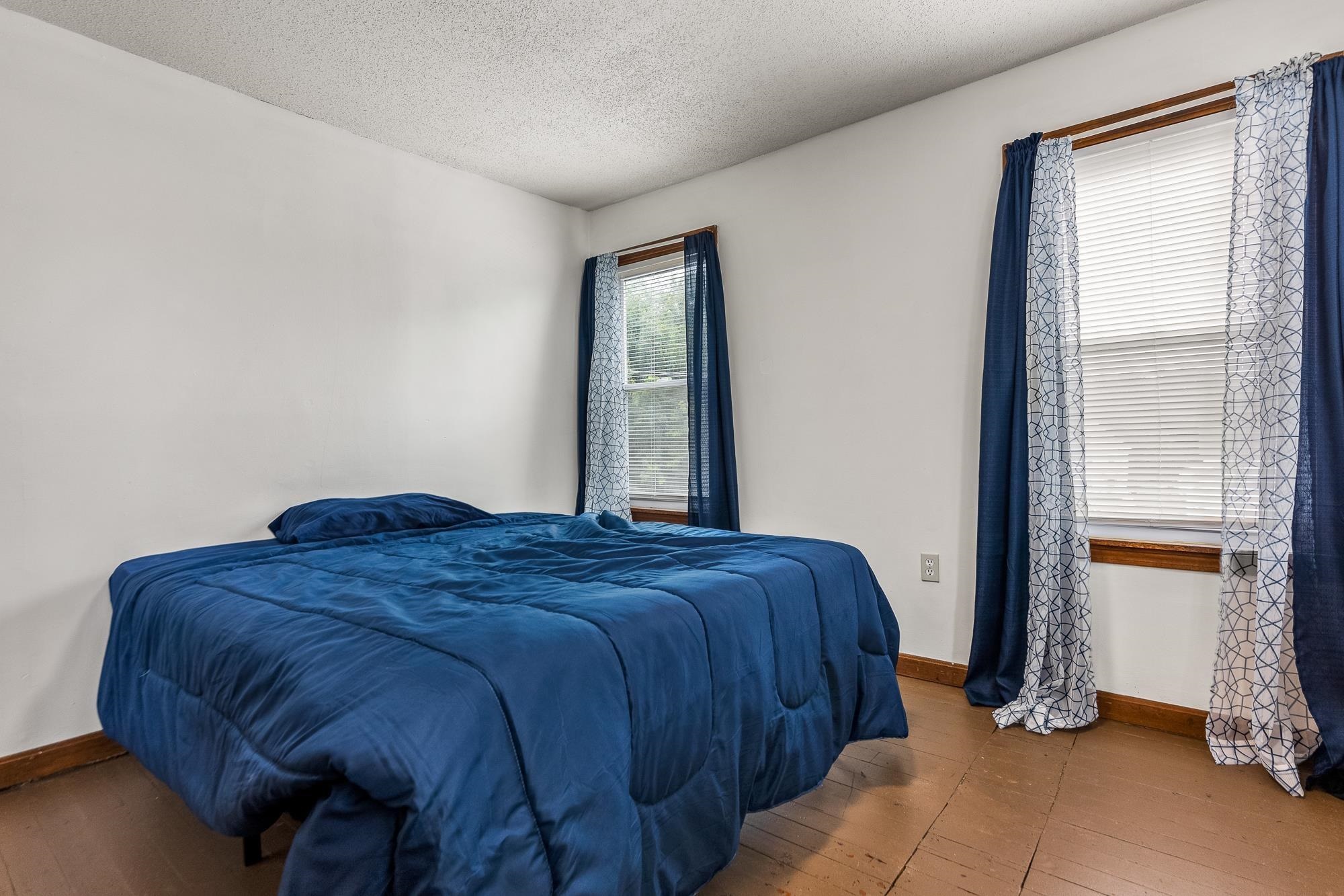 11 Cleveland Street Property Photo 30
