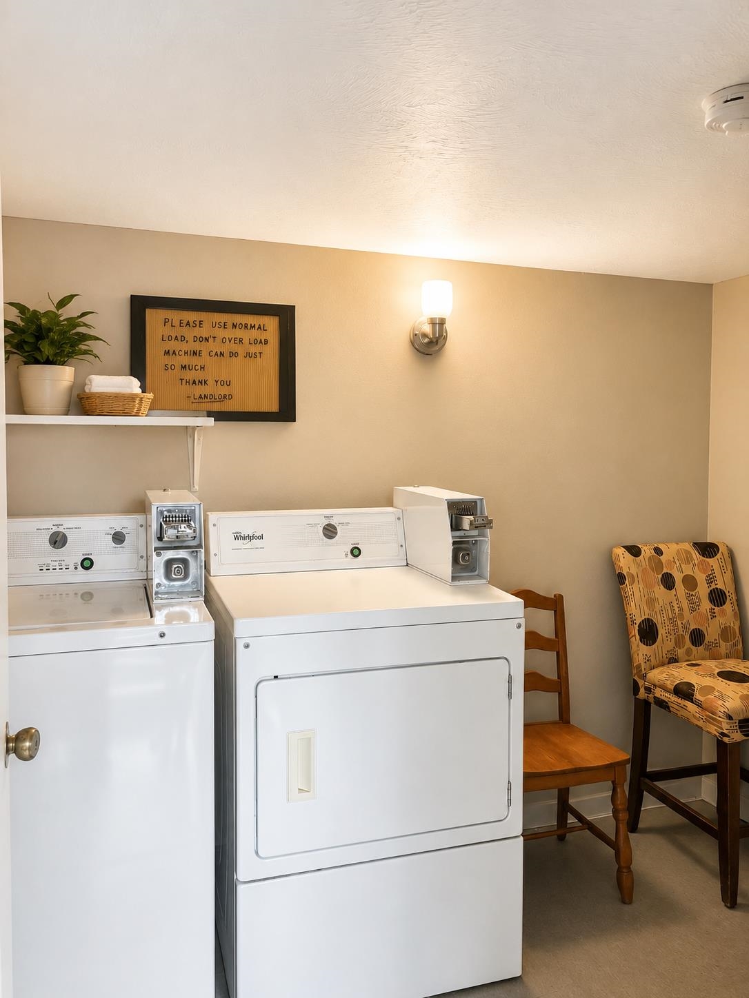 145 E Hollis Street Property Photo 15