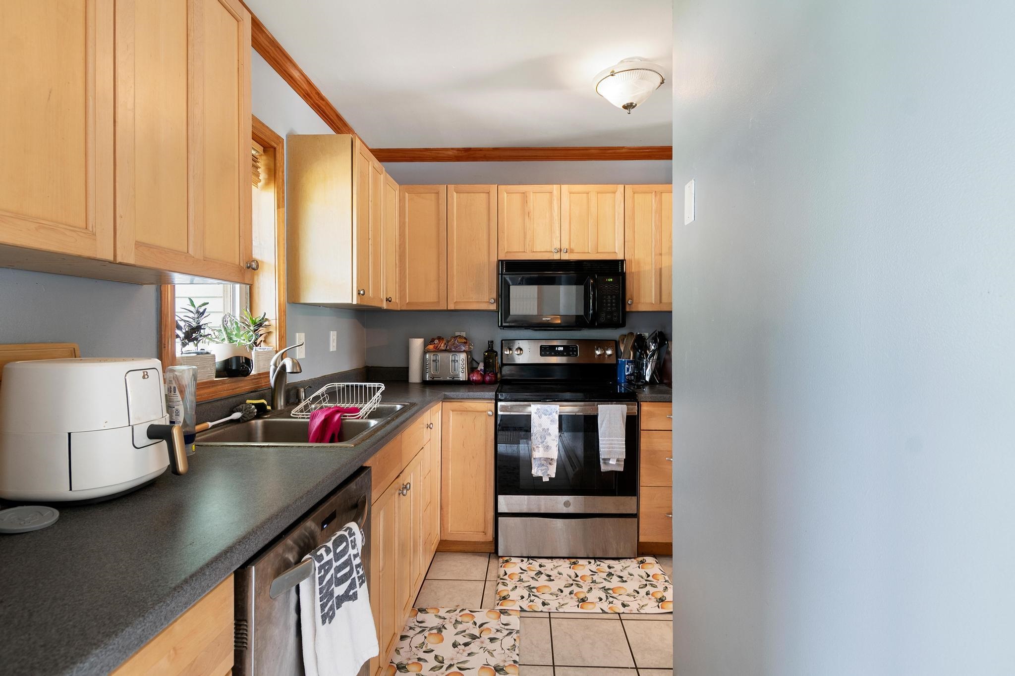 38 Hawley Road Property Photo 7