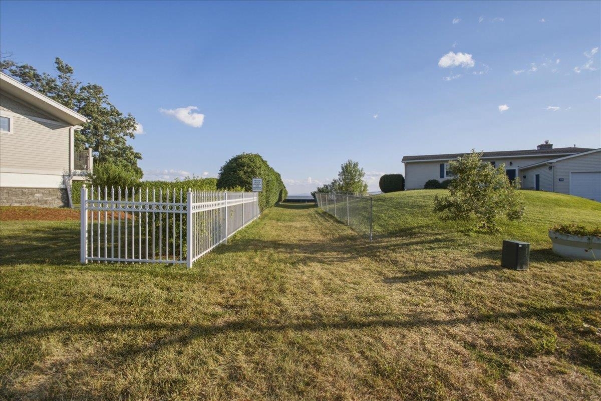 243 Biscayne Heights Property Photo 45