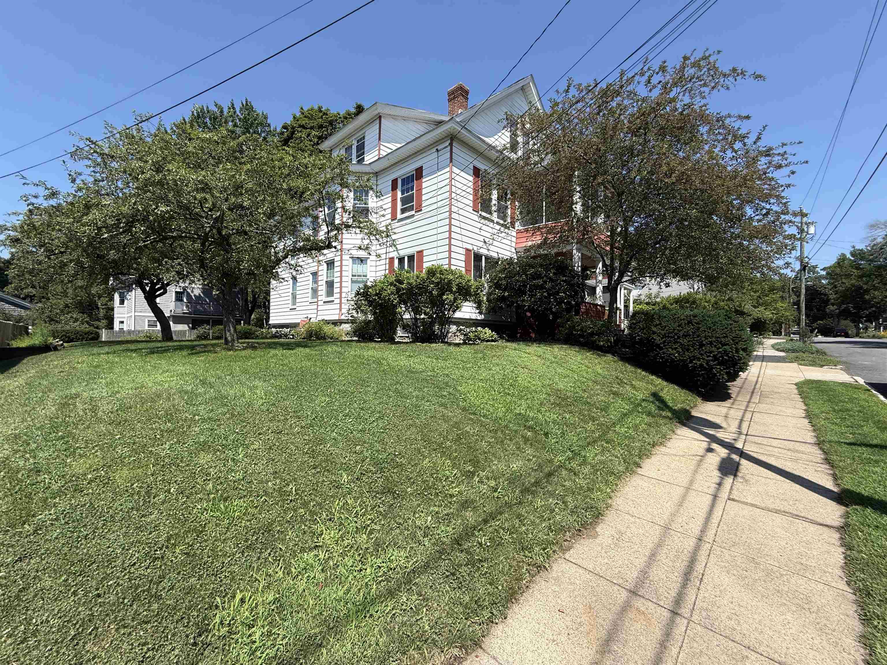 190 Ray Street Property Photo 1