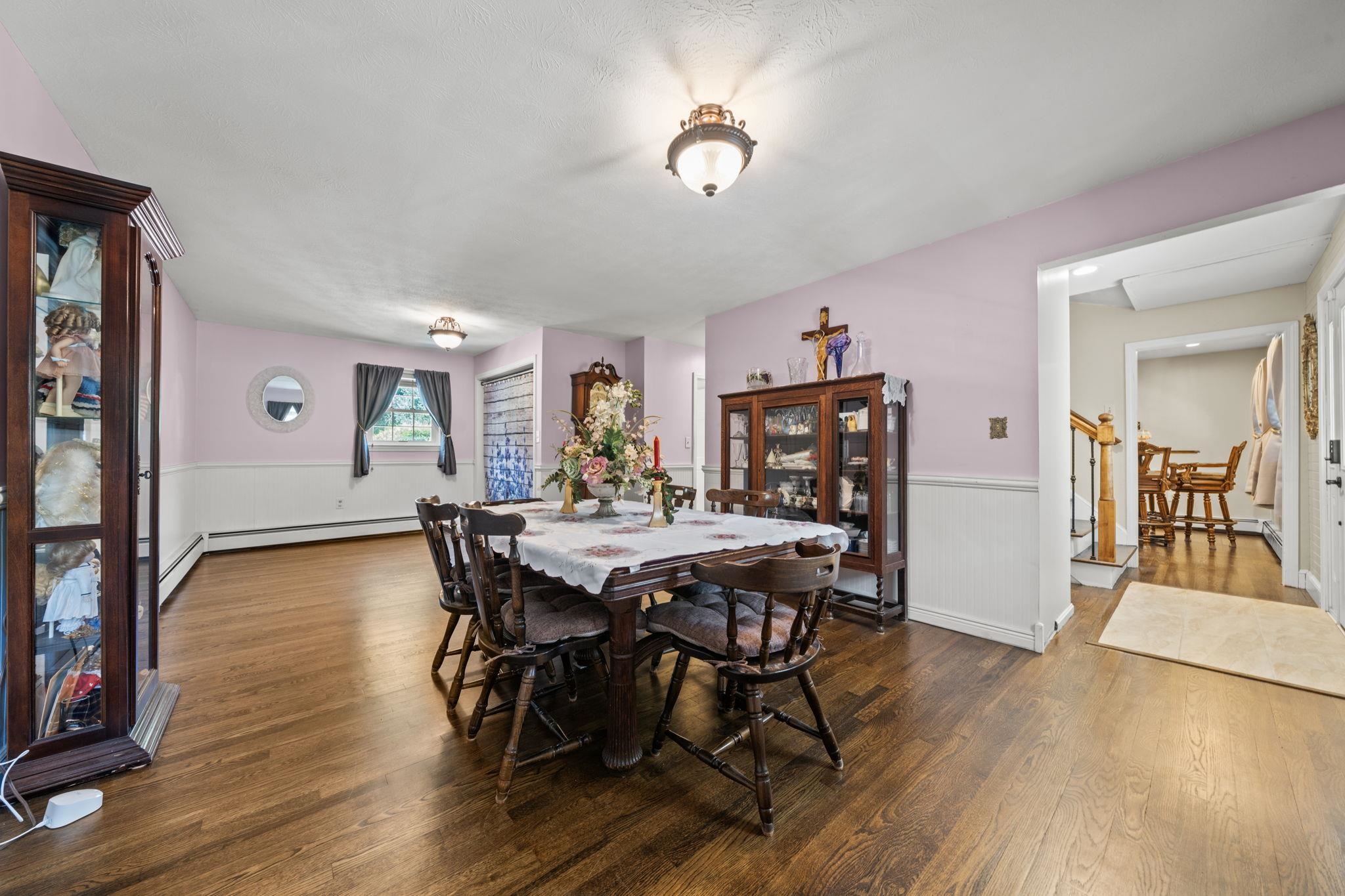 8 Forest Street Property Photo 24