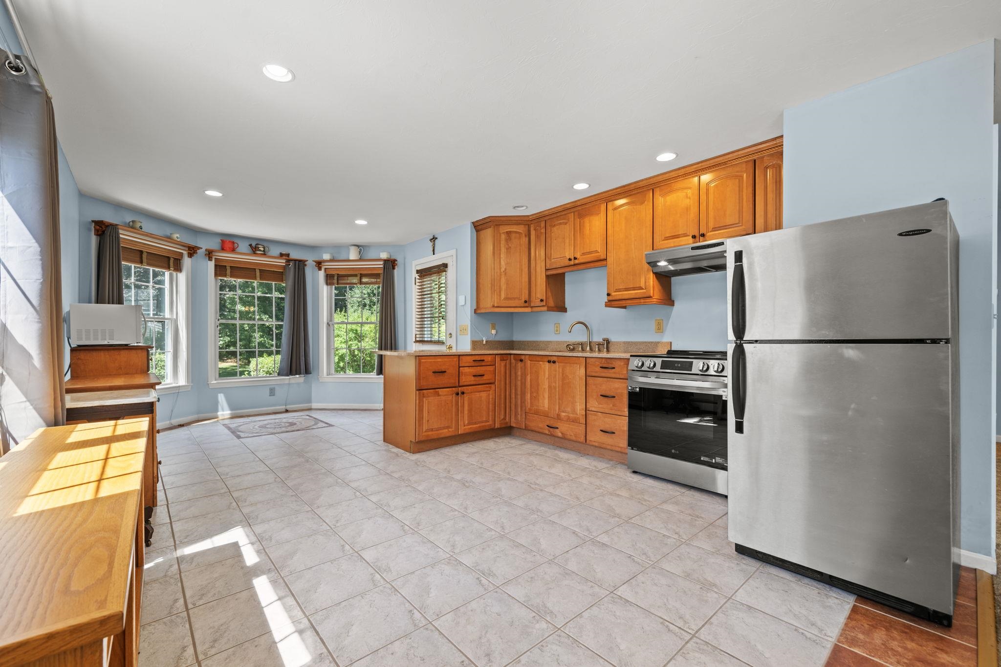 8 Forest Street Property Photo 39