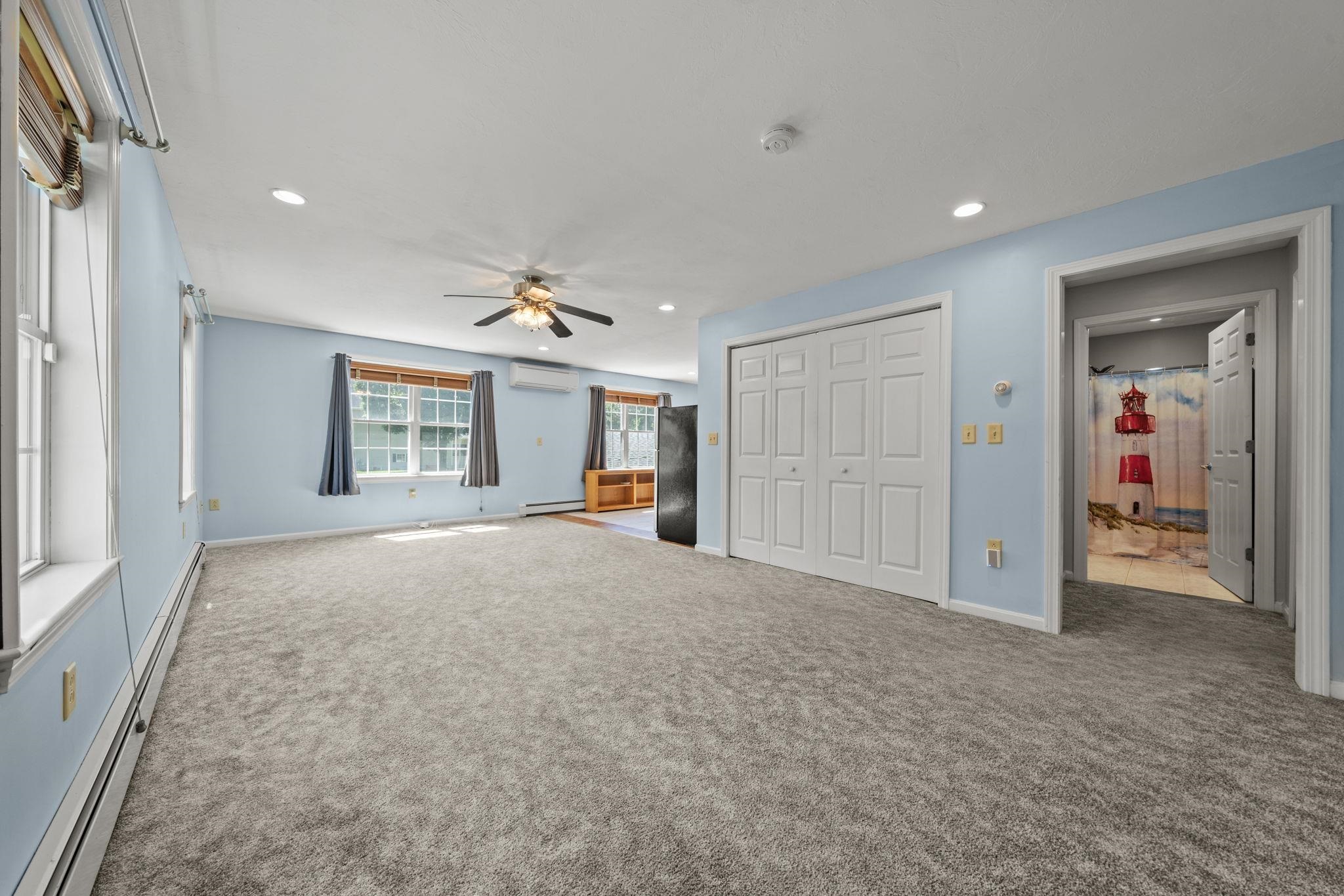 8 Forest Street Property Photo 43