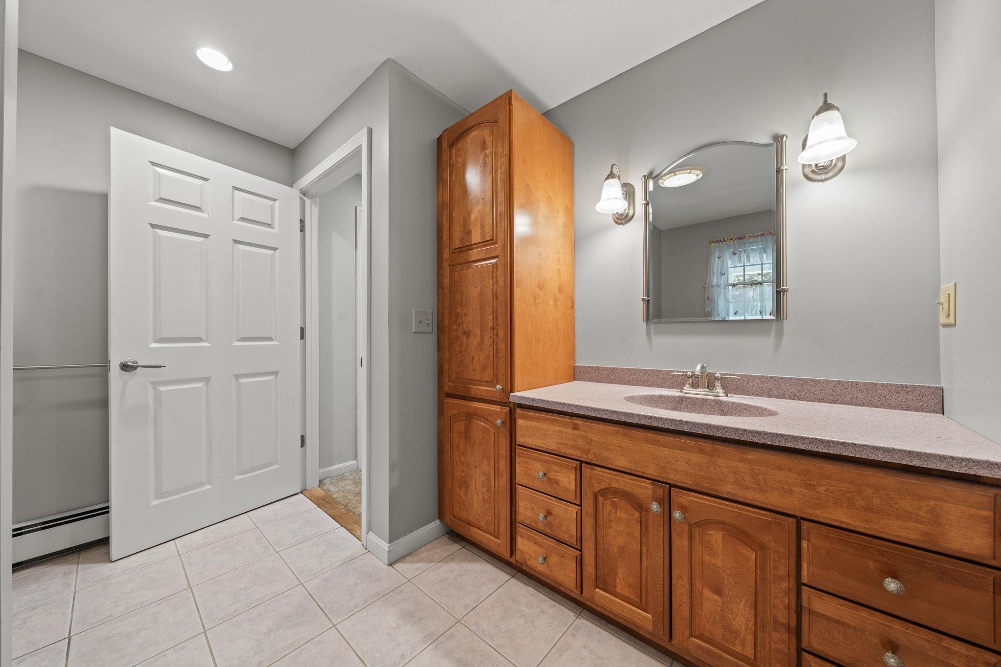 8 Forest Street Property Photo 45